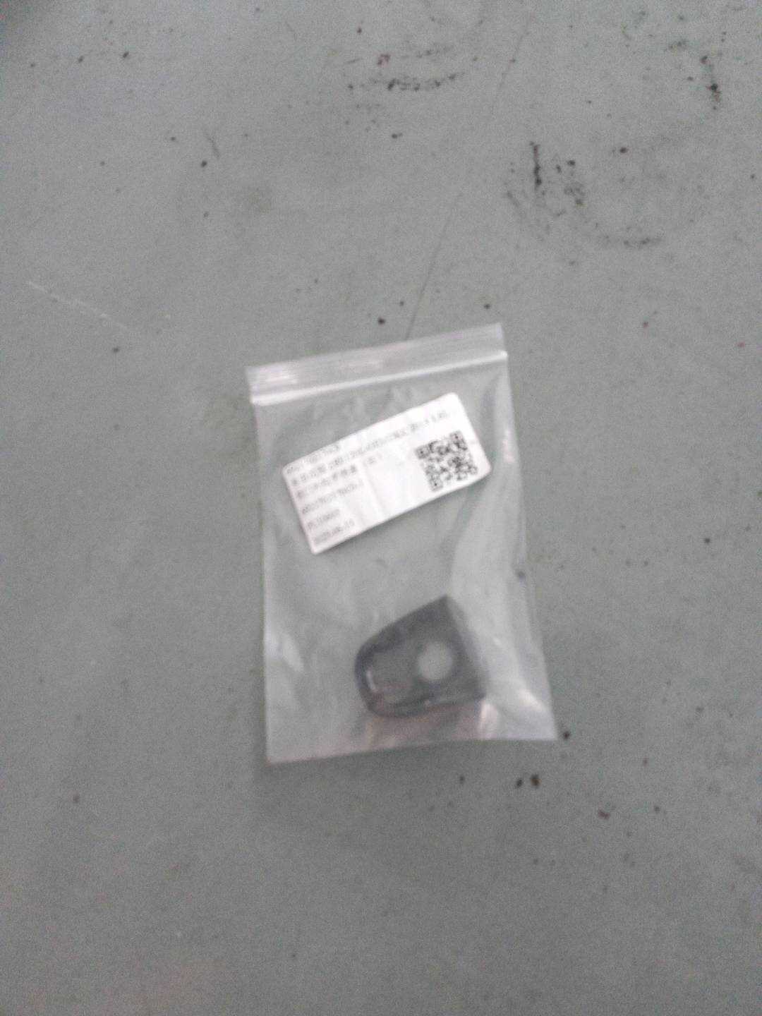 6921702170C0 前门外拉手饰盖(右)