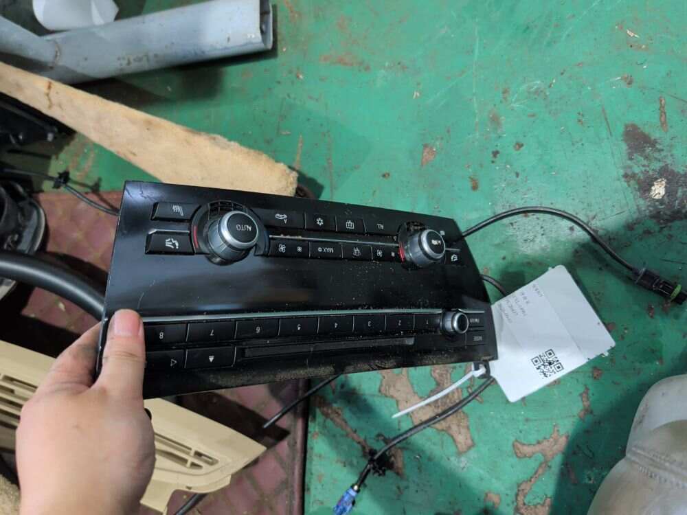 61319328413 A/C Controller