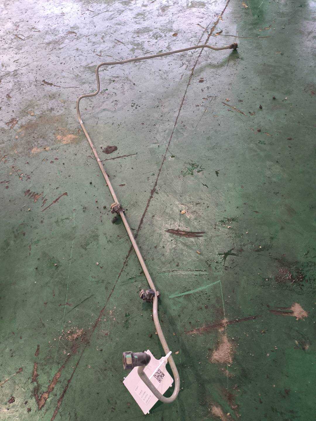 L8RD201991A 碳罐蒸发排放管