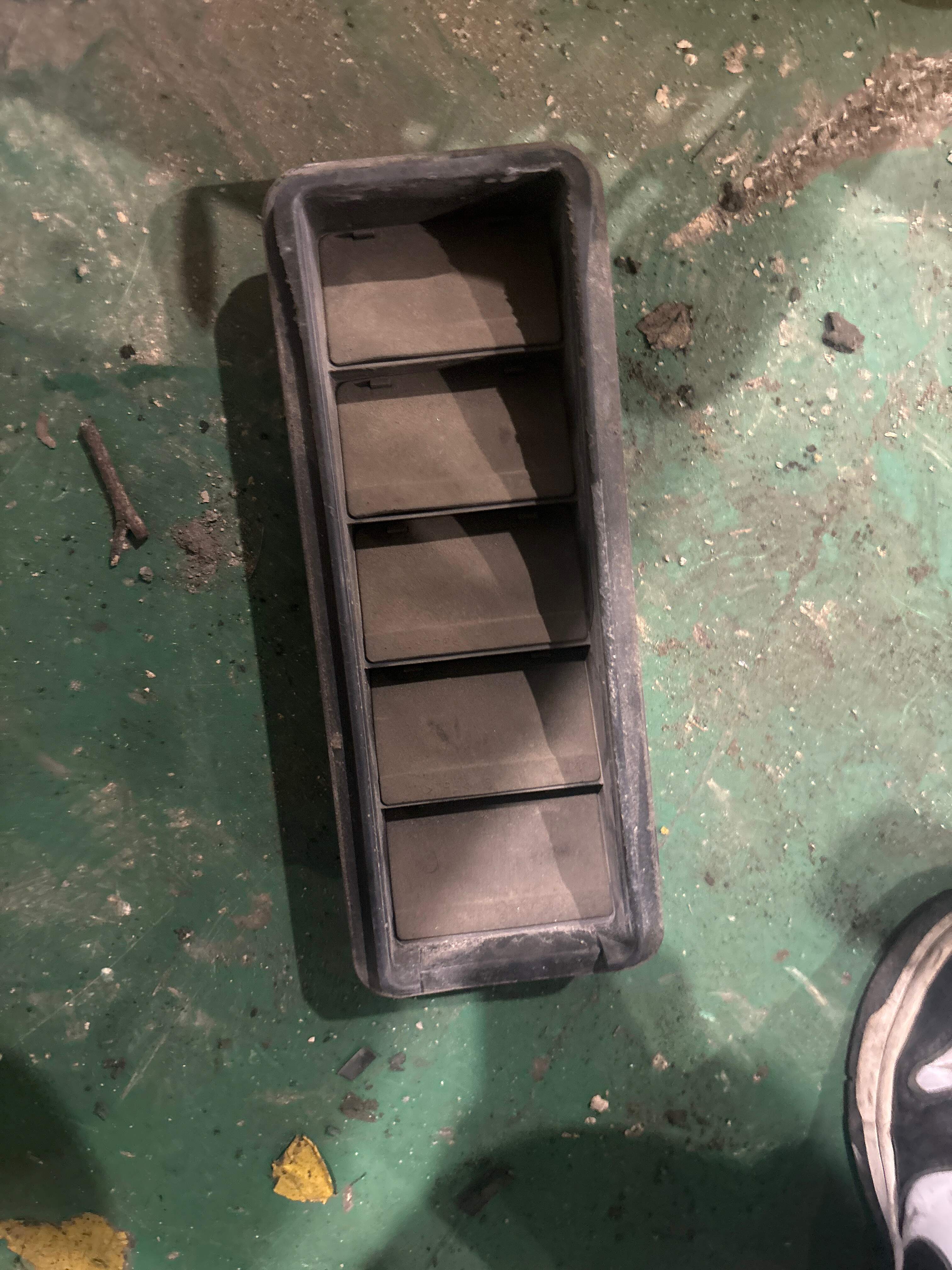 T2H21030 Rear Bumper Vent, Left