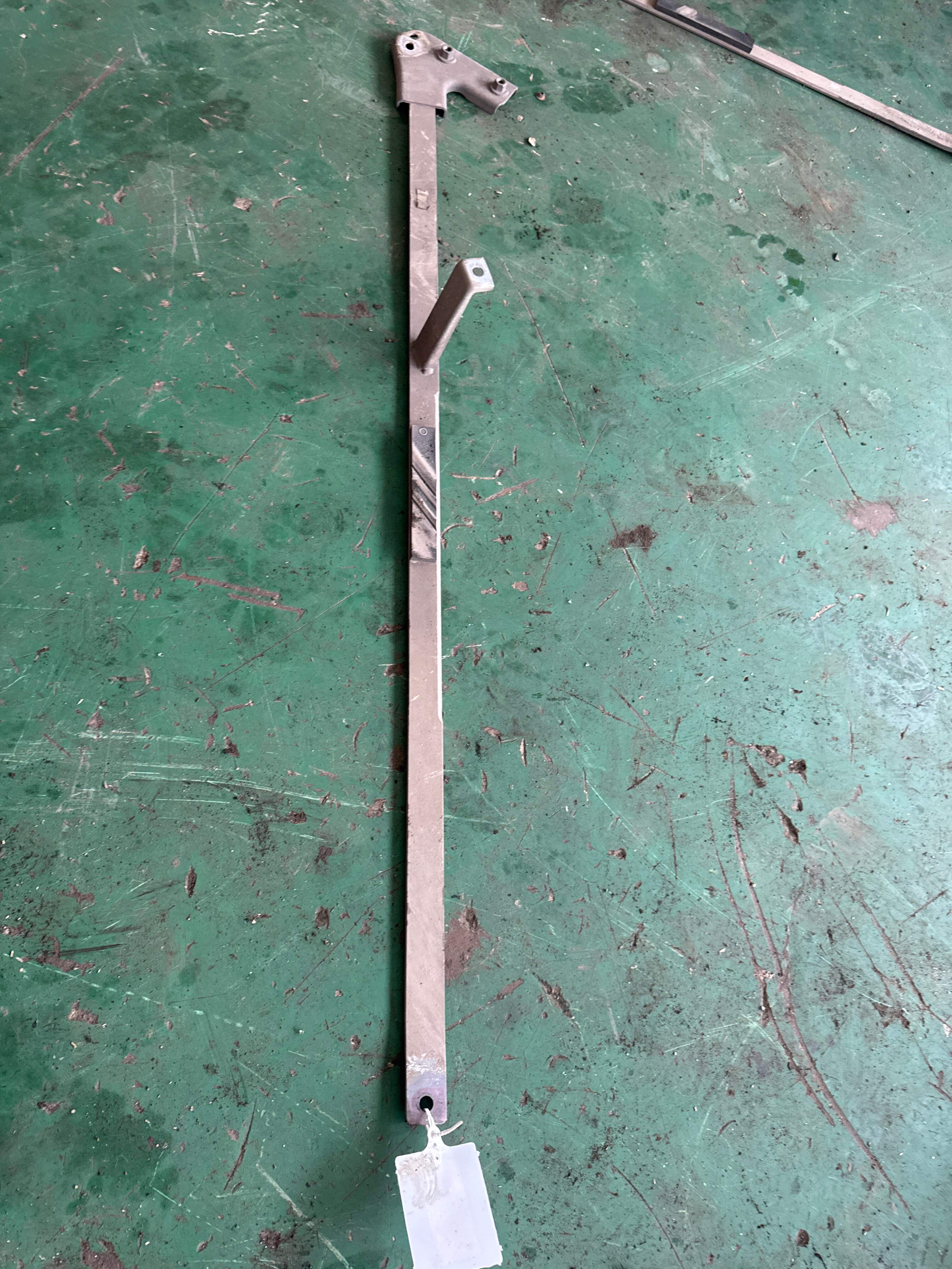 51617323344 Tie Rod