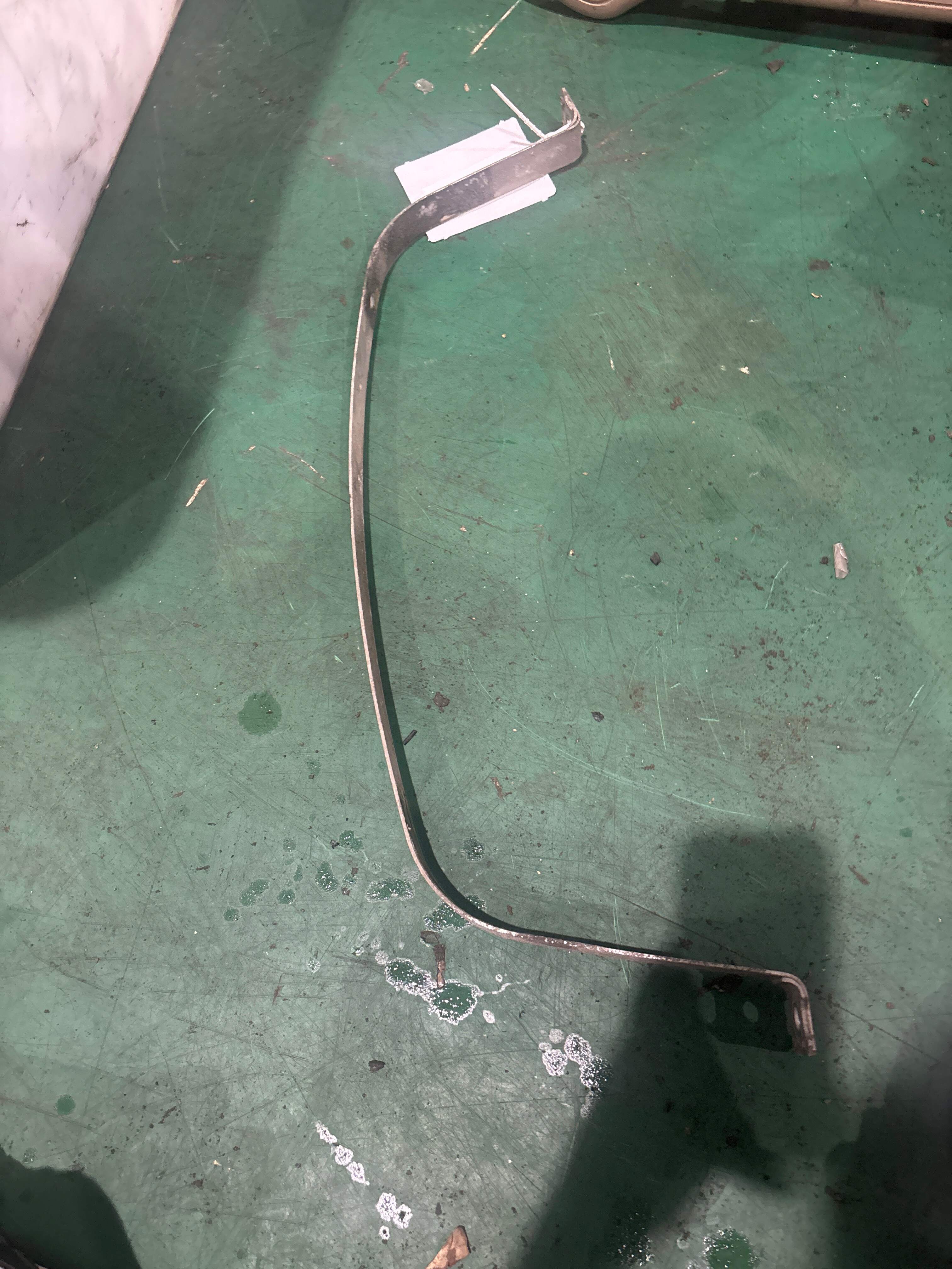 4B0201653K Fuel Tank Strap, Left