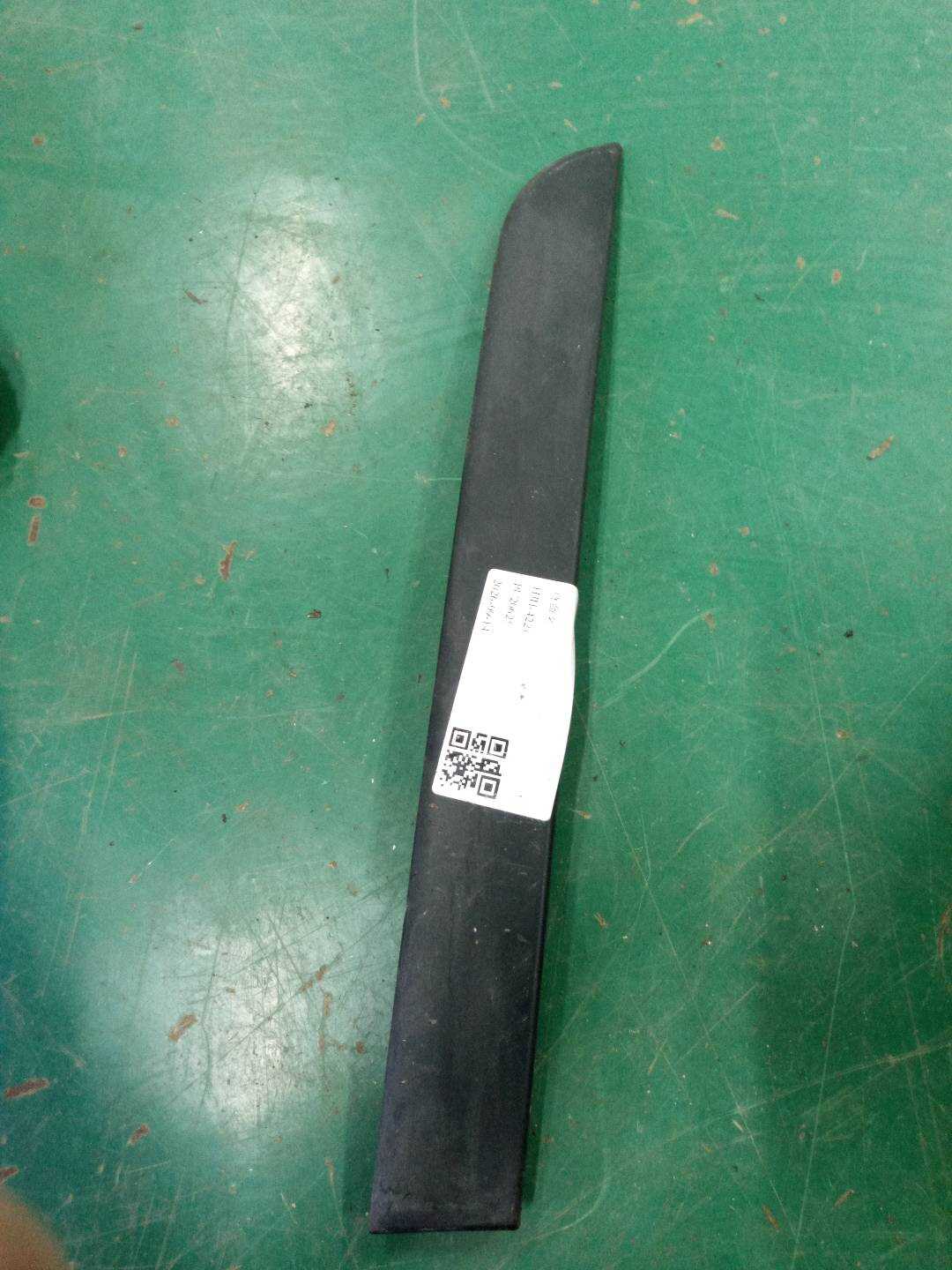 51357231919 后门窗框外饰板(左前)