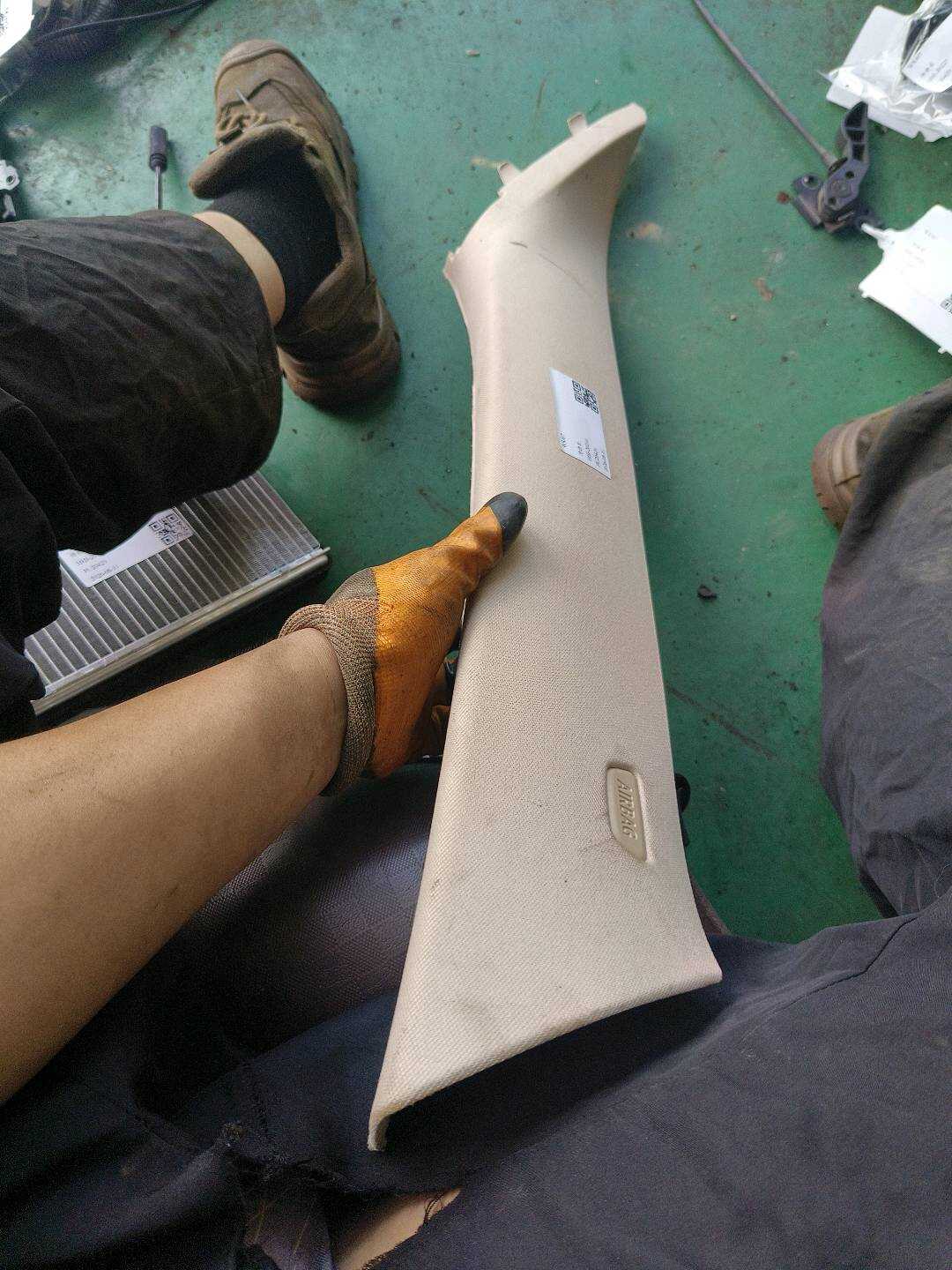 51437369006 A柱内衬(右)