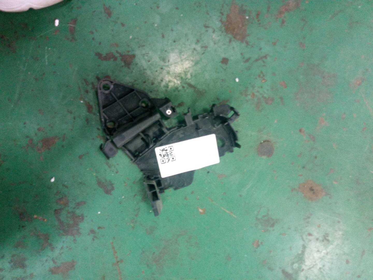 A2047331708 Rear Door Lock Panel, Left
