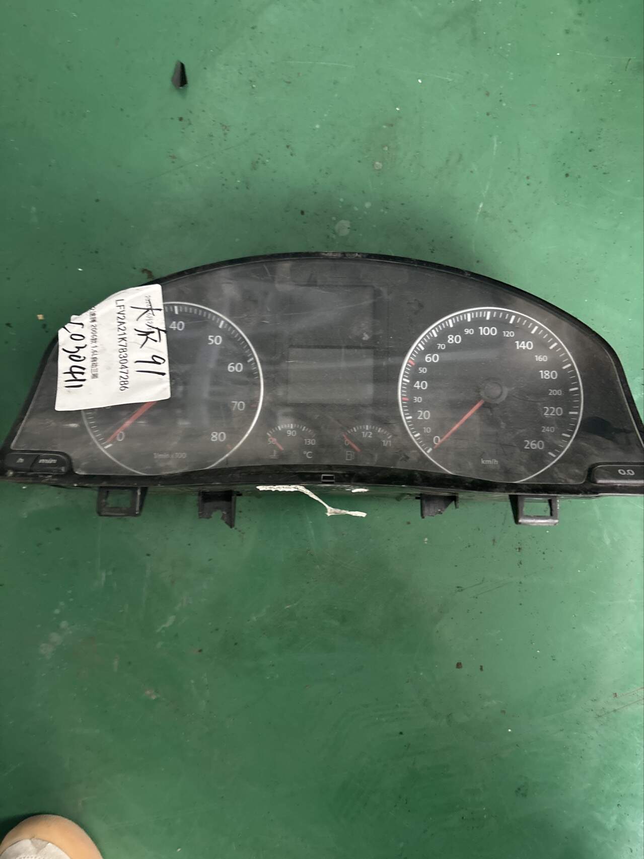 1KD920853 组合仪表总成