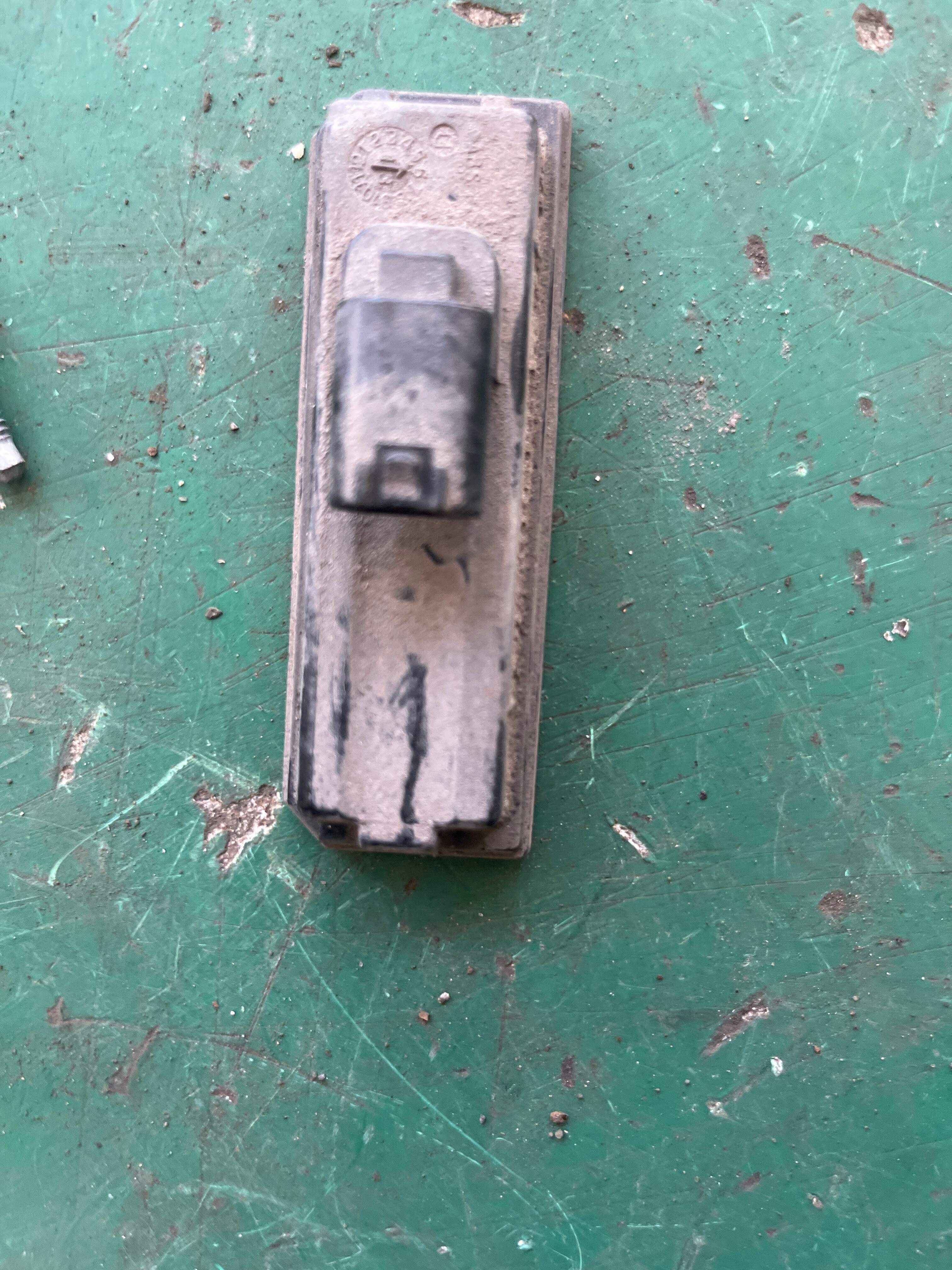 LR025837 Rear License Plate Light
