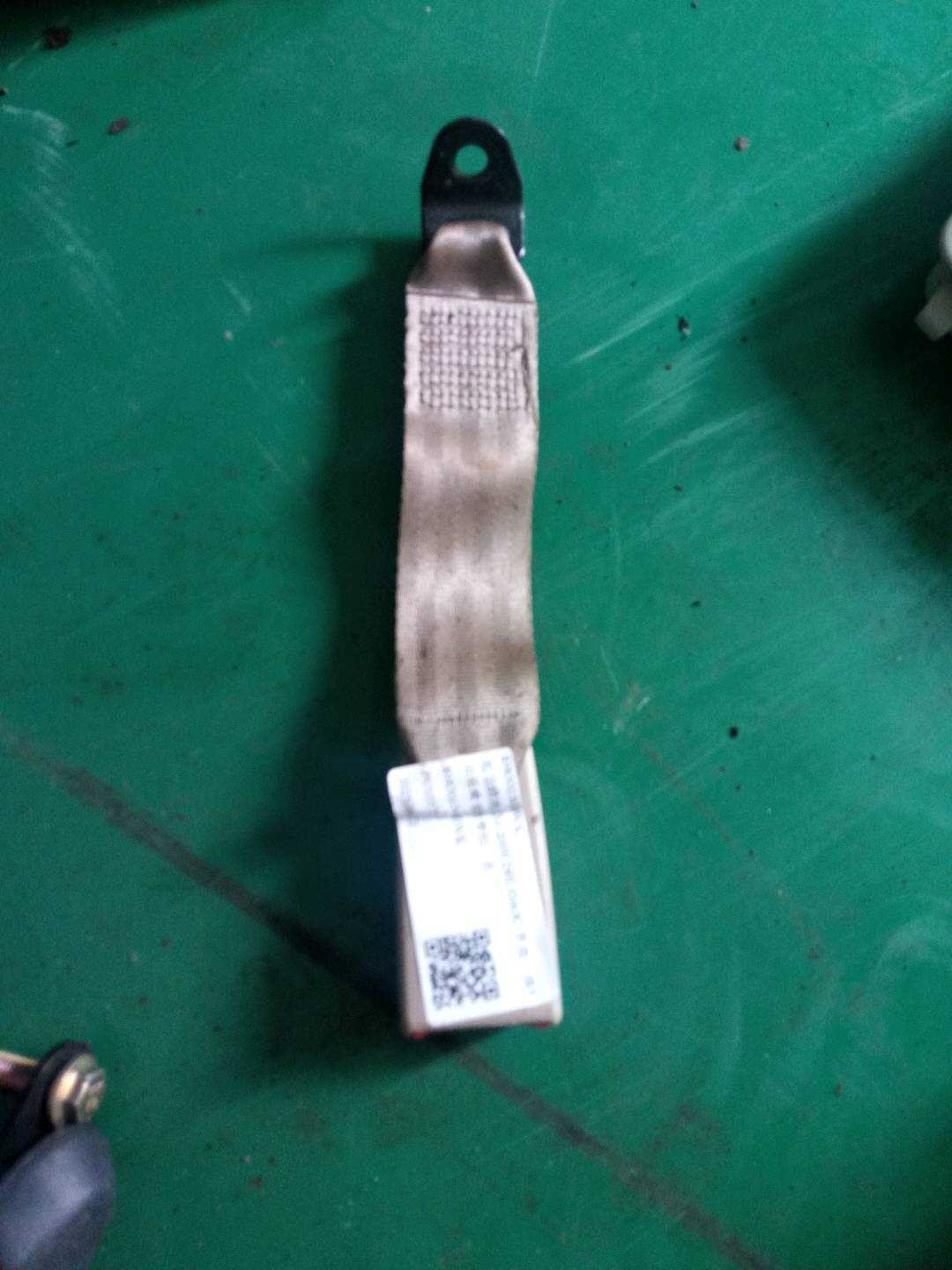 8983003000WK 后座椅安全带扣（右）