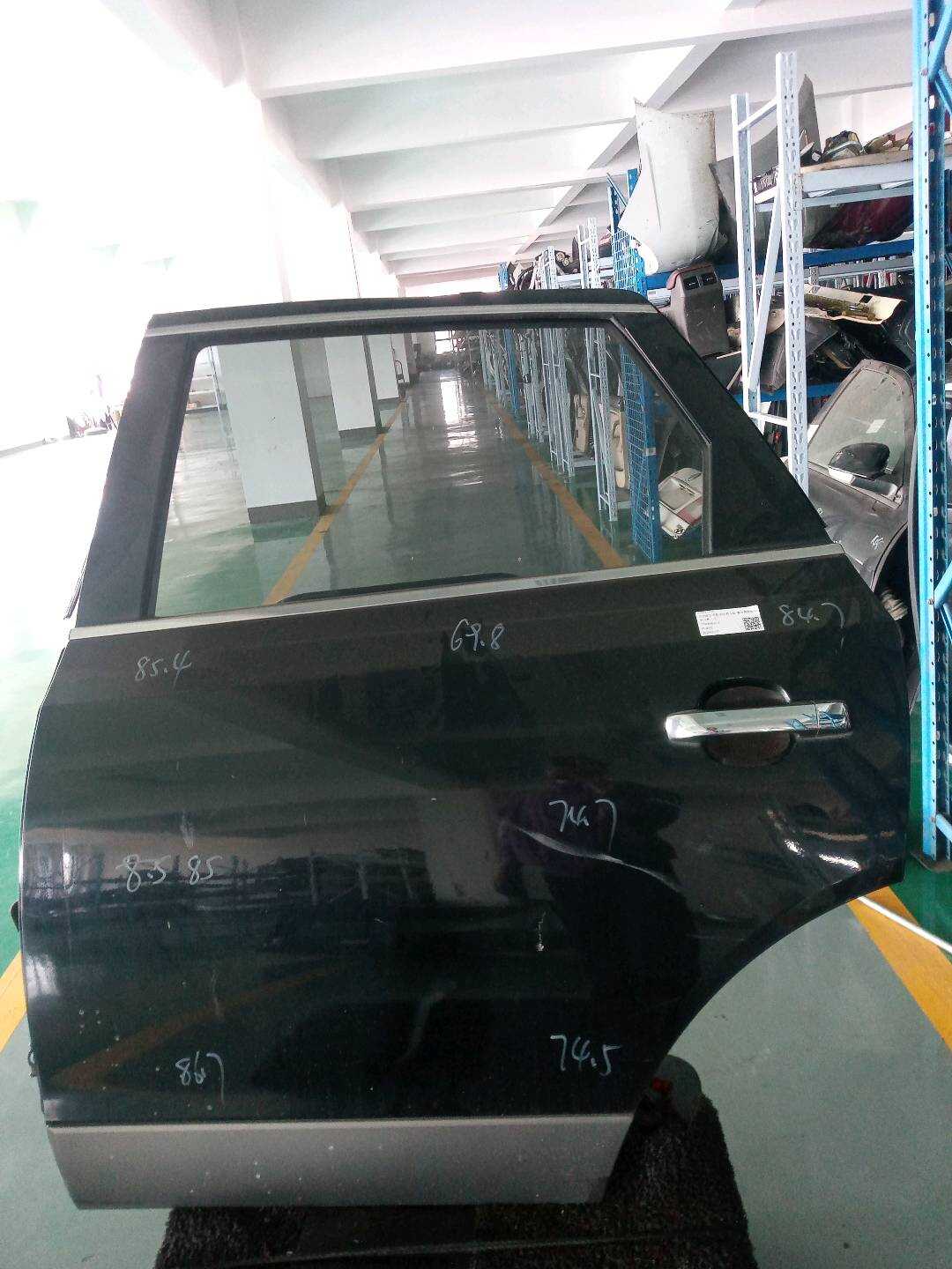 770033J010 后门壳(左)