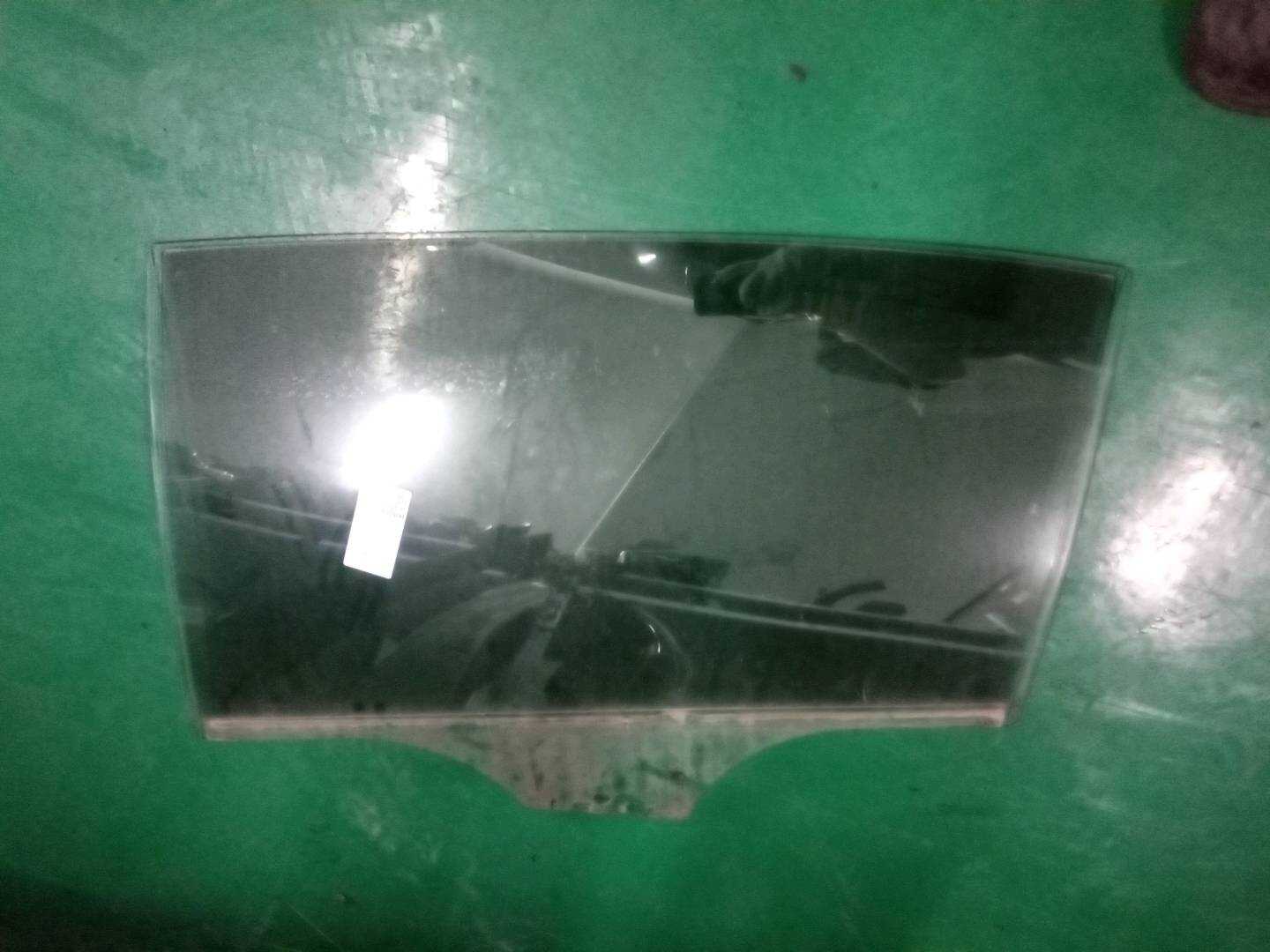 51350003021 Rear Door Glass, Left