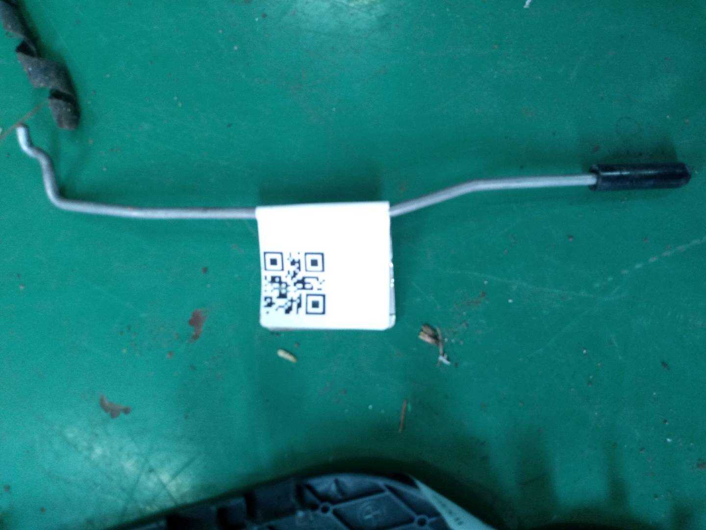 51217293615 前门锁止杆(左)