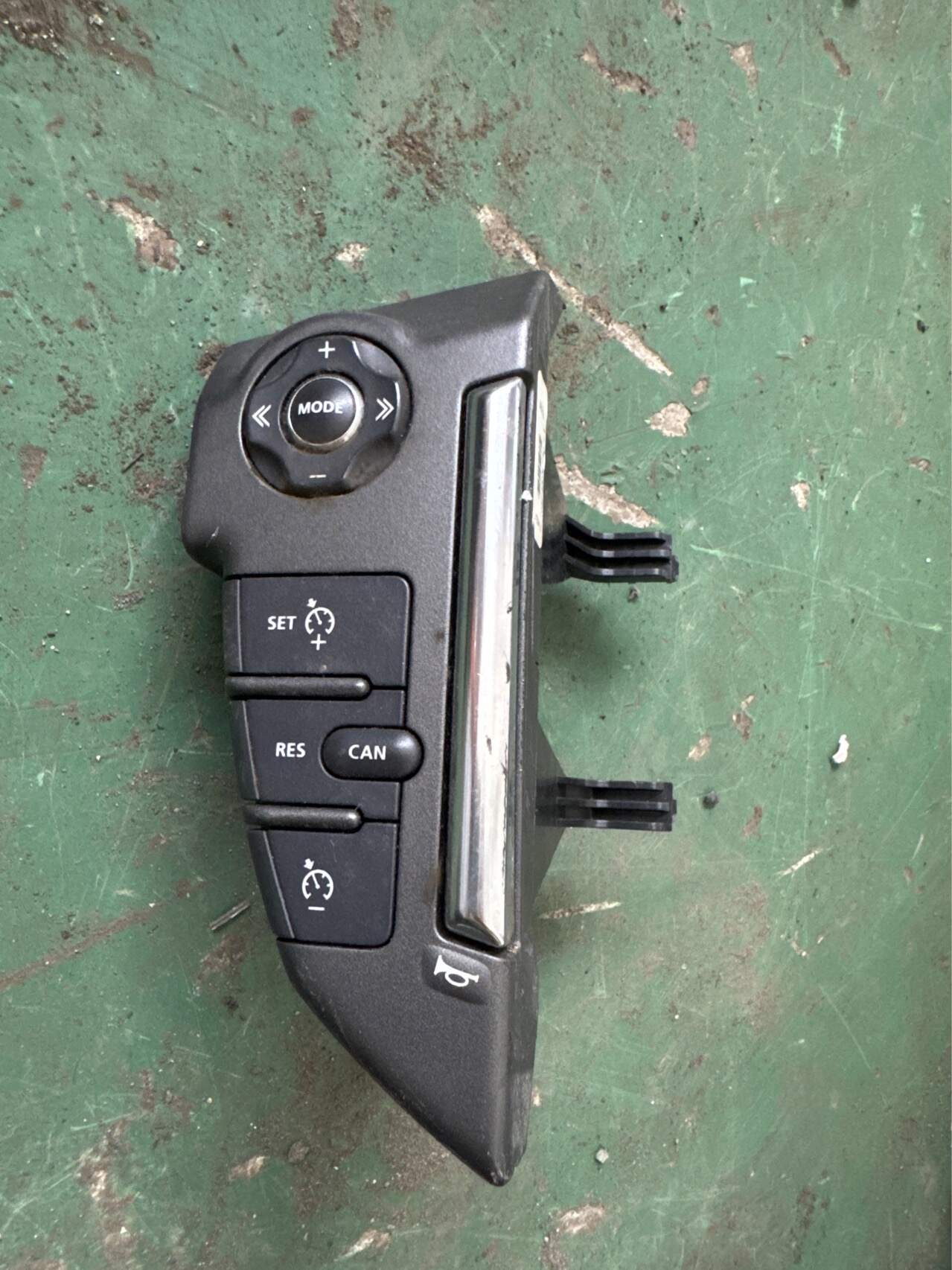 LR033223 Steering Wheel Multi-Function Switch, Left