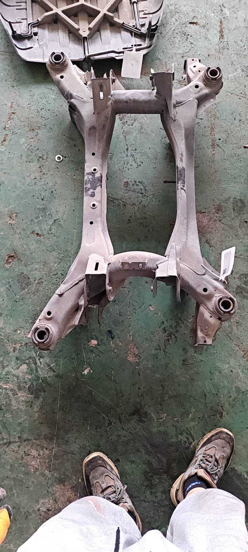 50300TW0A50 后桥壳