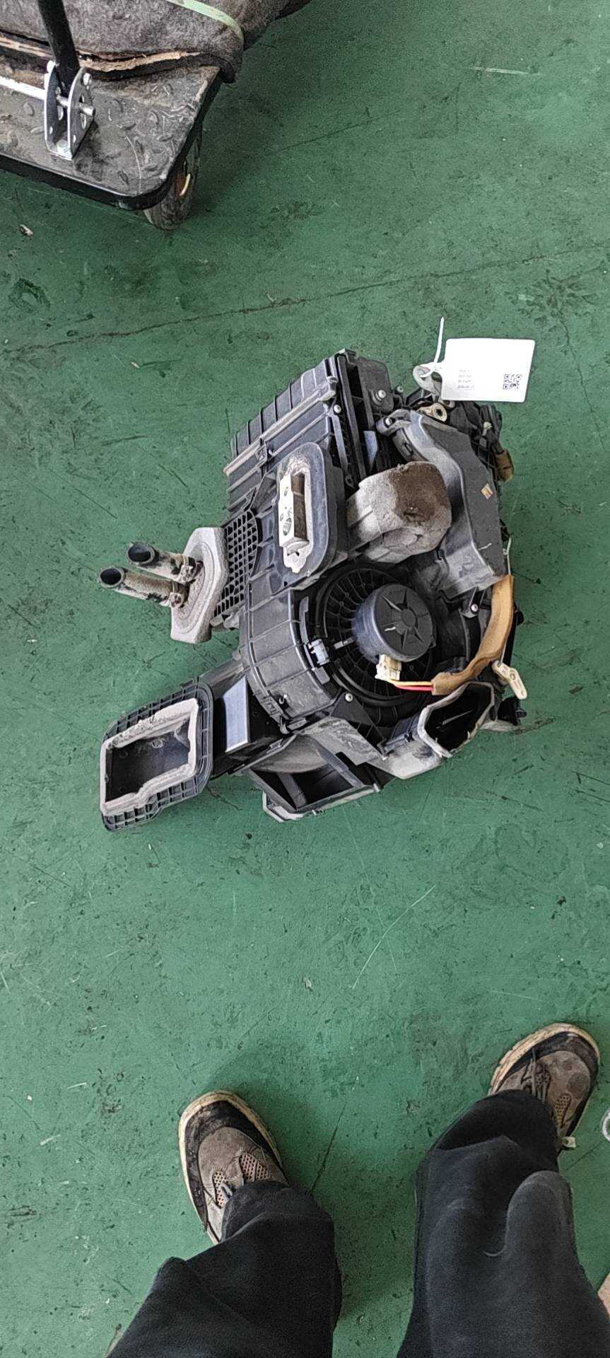 27280EW80B Evaporator Assembly