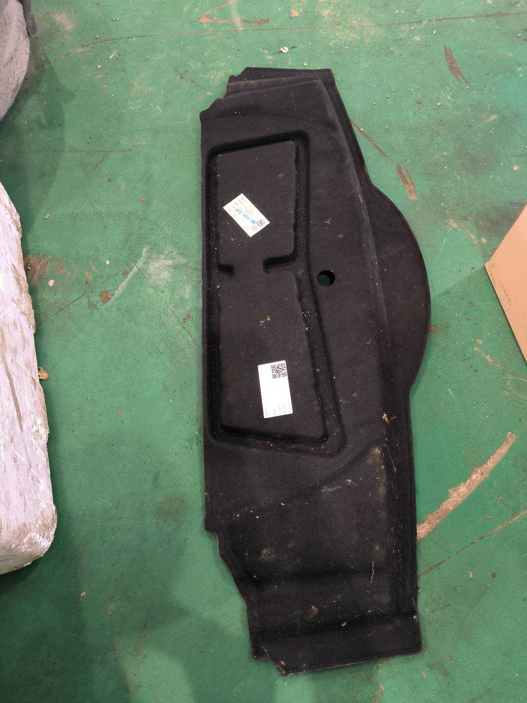 5TD863717 行李箱毡垫