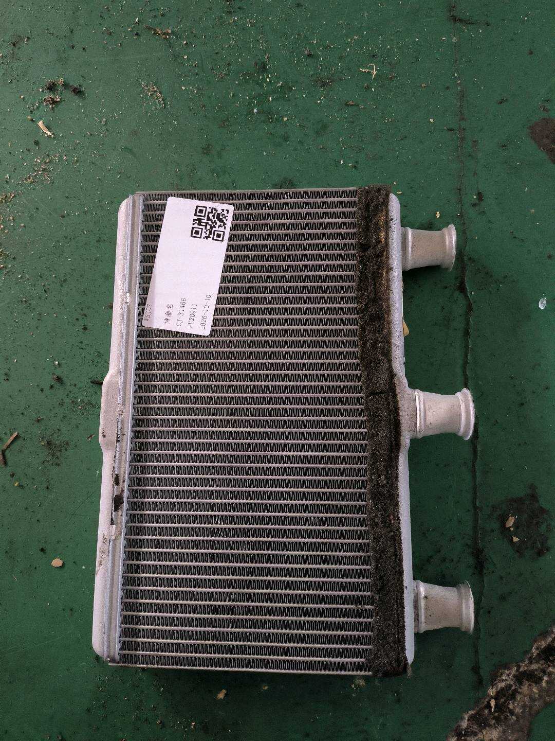 64116933922 暖风散热器
