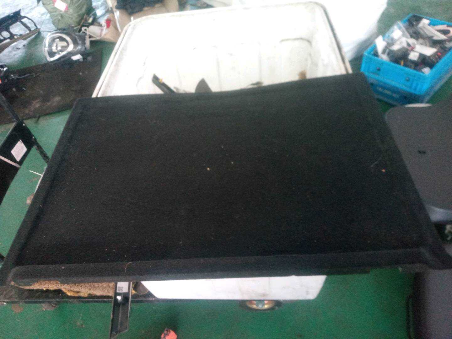 5630400TC01 行李箱地毯总成