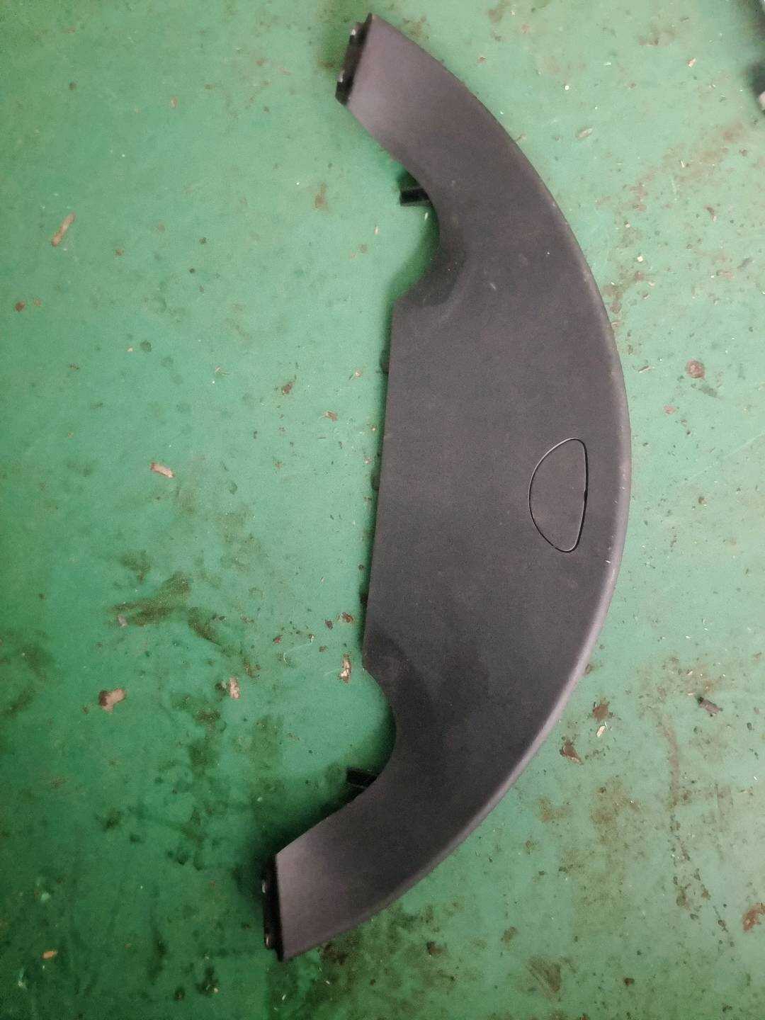 T4A7984 Instrument Cluster Bezel
