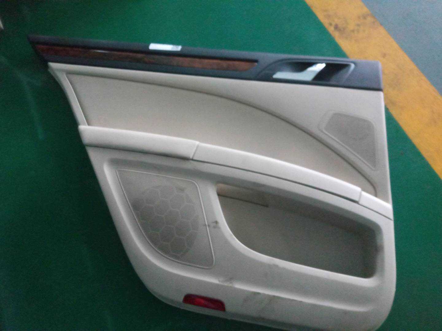 3TD867211AKPPI 后门内饰板（左）