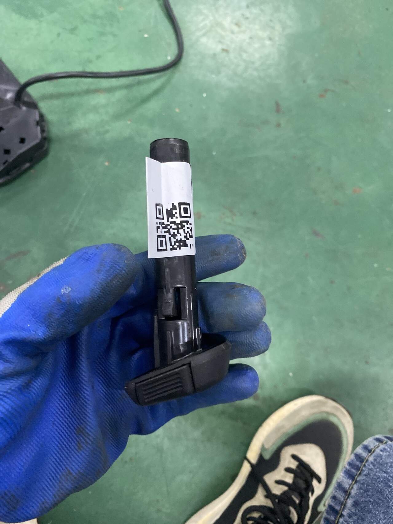 6310003ADUS020M02 头枕导套，锁止端