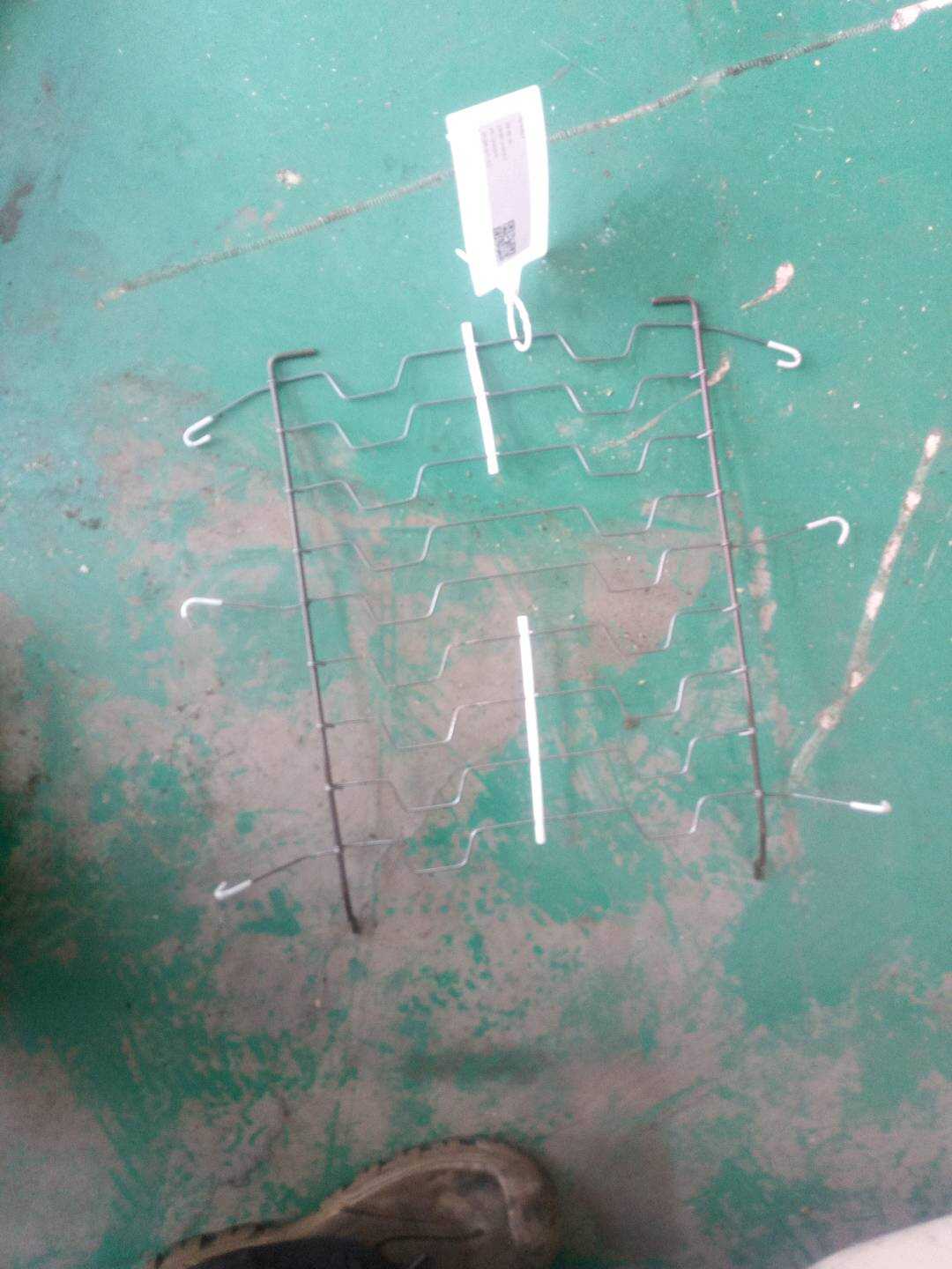 T4N3609 副驾驶员座椅靠背弹簧垫