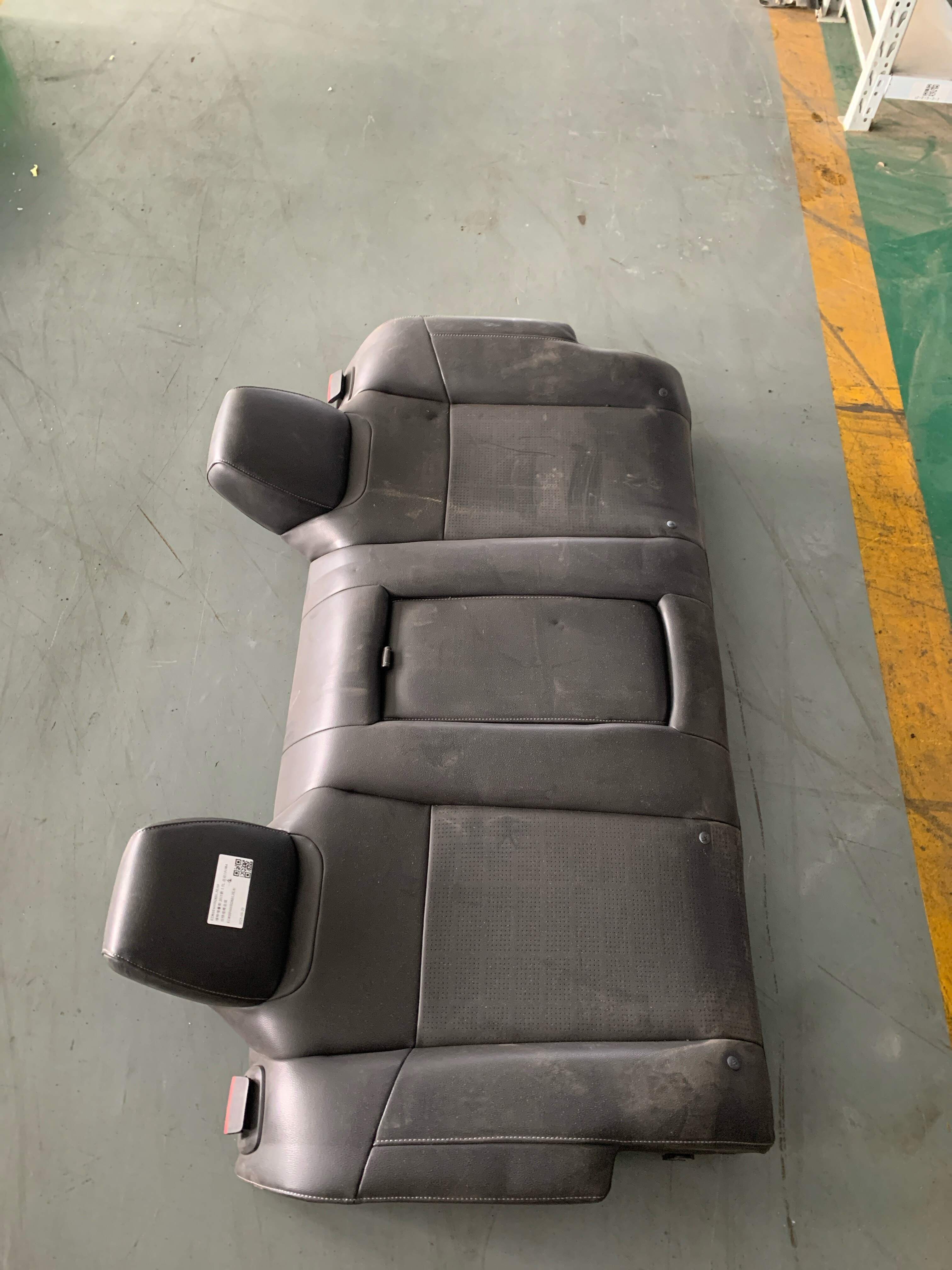 ED8BF600B28BL3EA9 后排座椅总成