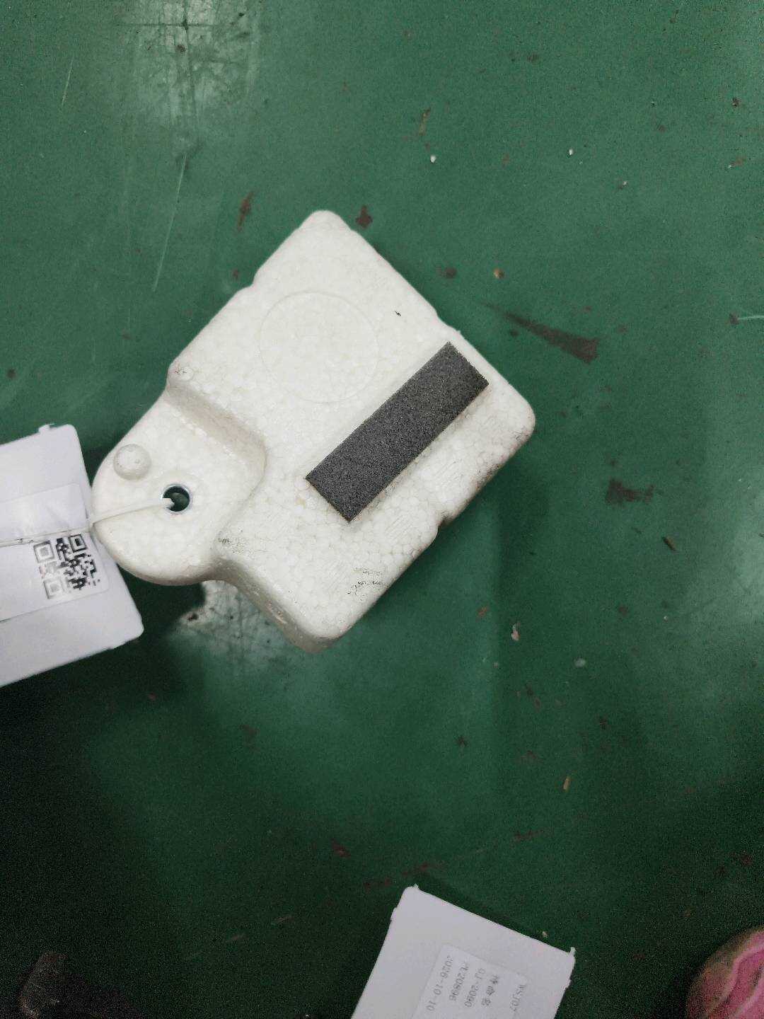 6792302080 前车门1号加强件缓冲垫