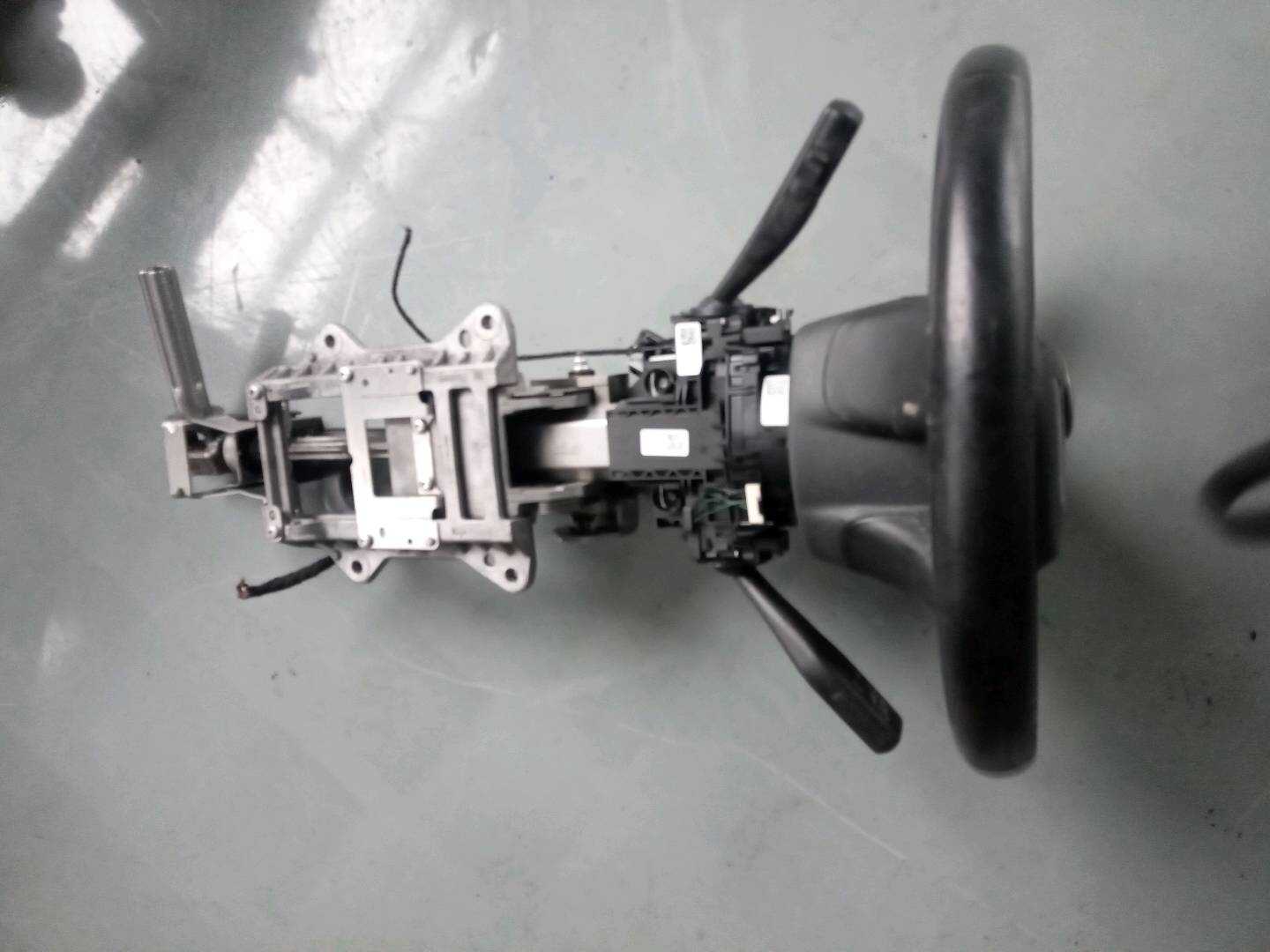 1Z1419502Q 转向管柱