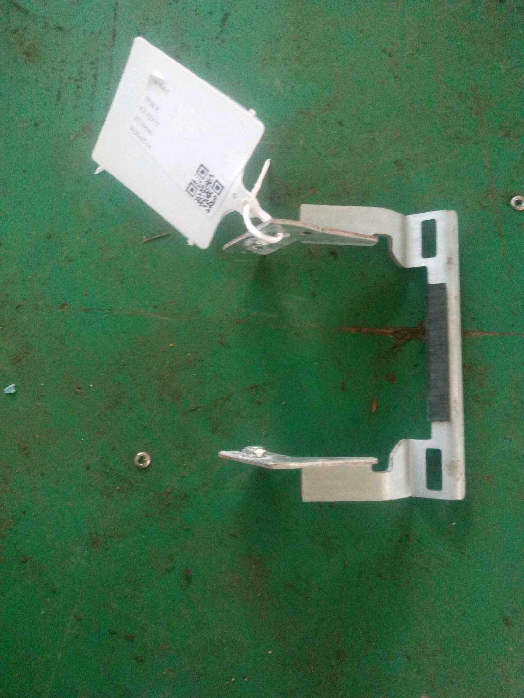 C2D3376 Mounting Bracket