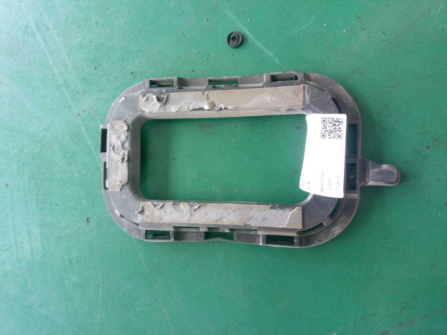 95850577200 Rear Bumper Bracket (Lower Right)