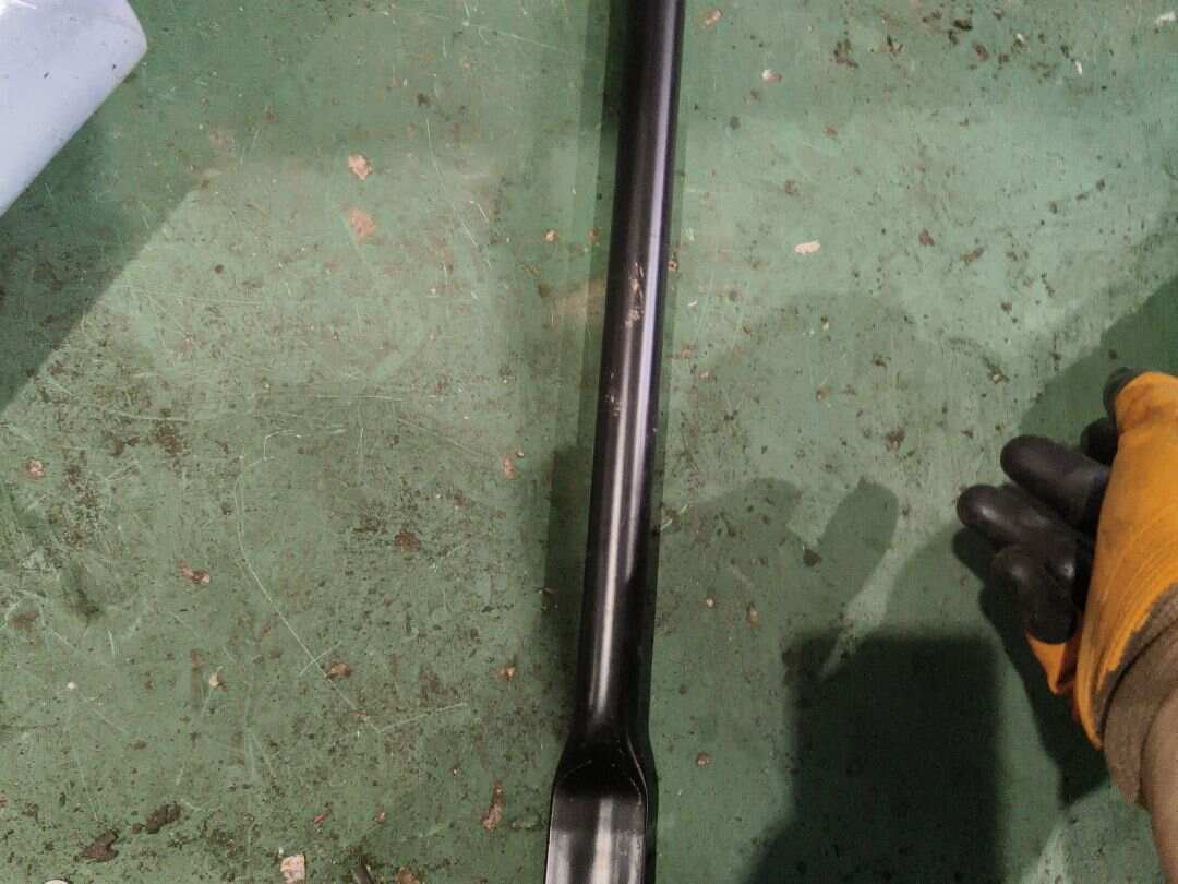 897904V000 后靠背行李箱横杆总成