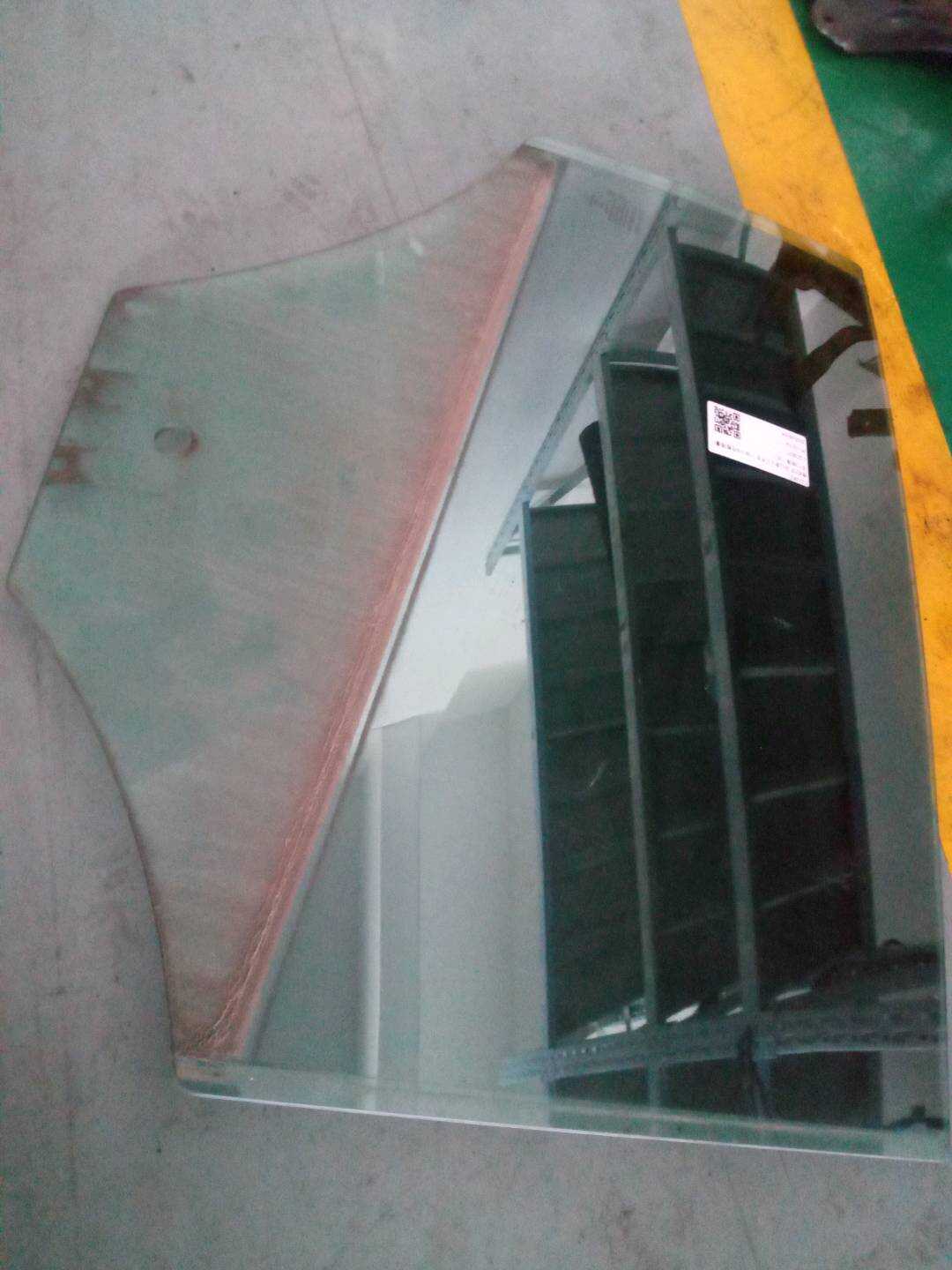 C2Z2827 Rear Door Glass, Right