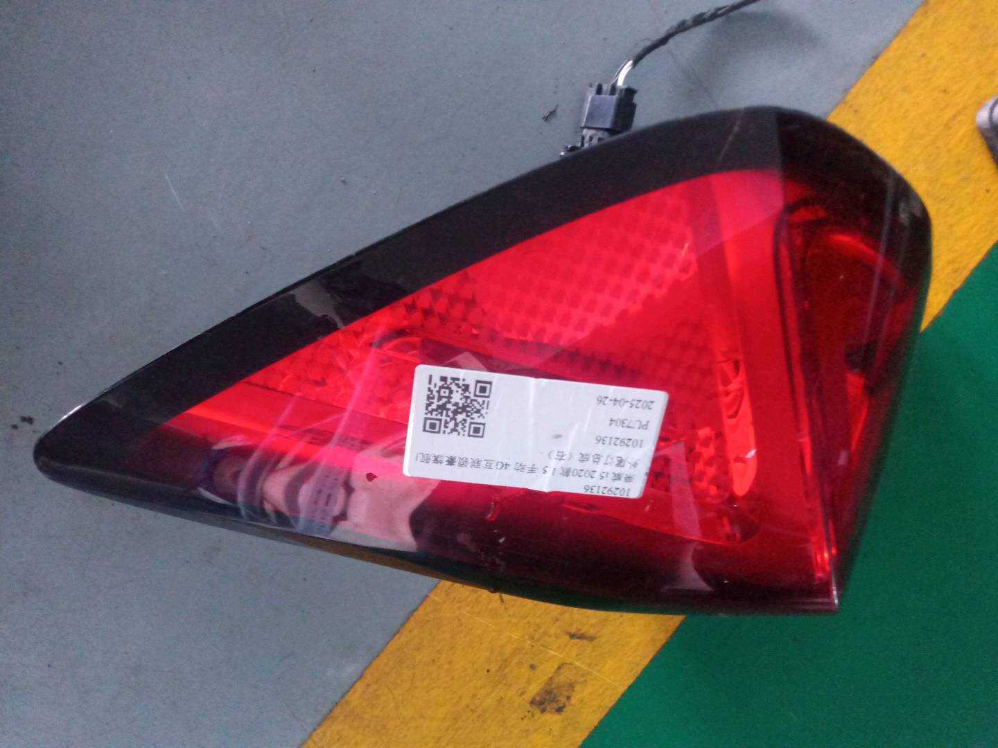 10292136 Outer Tail Light Assembly, Right