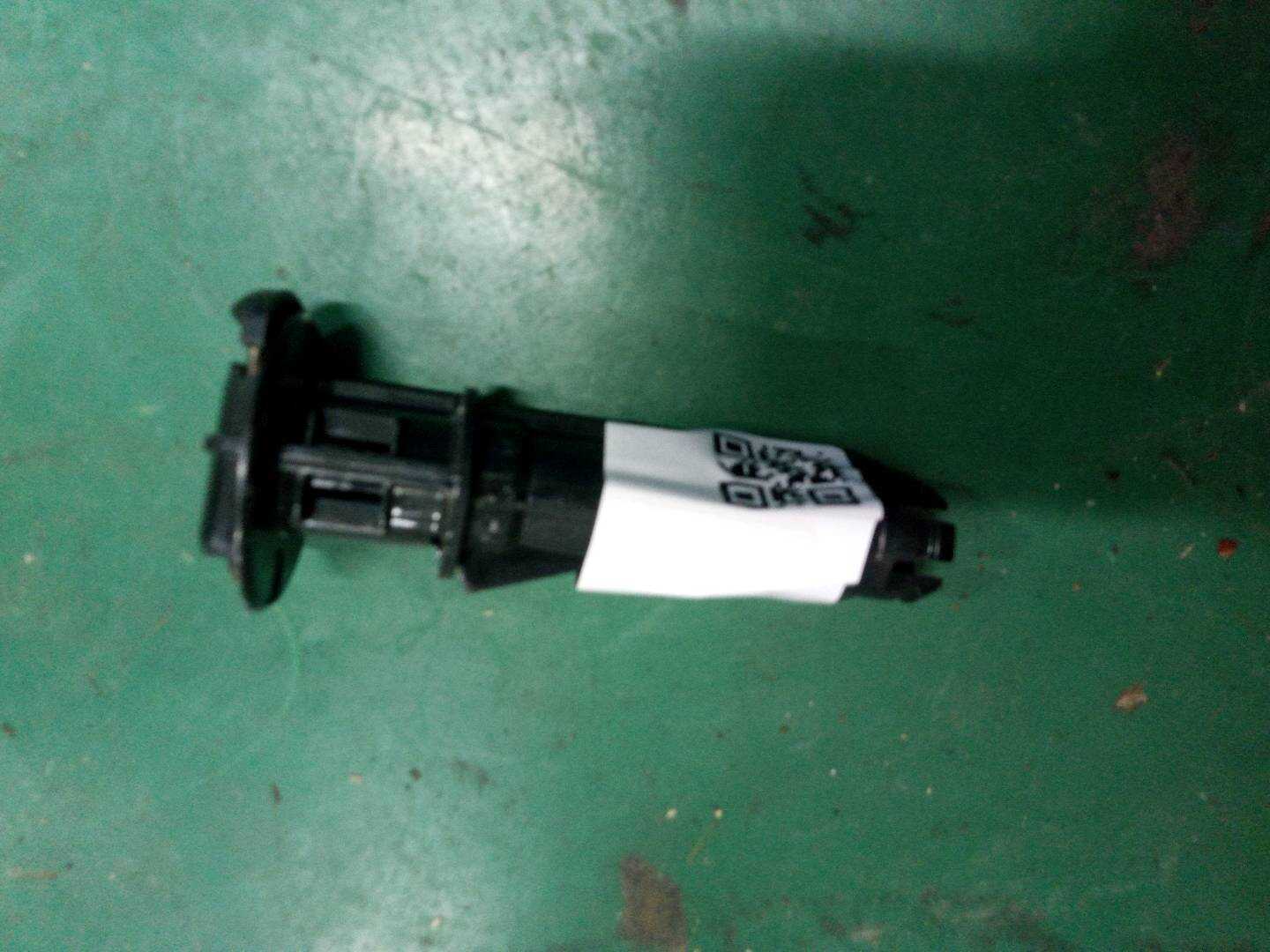52107288169 前排座椅头枕导套