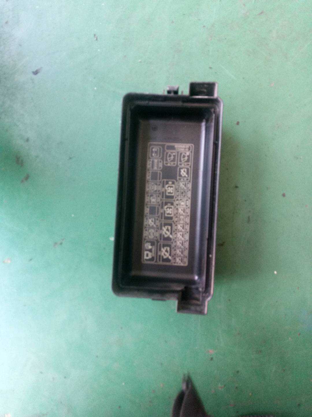 61149240946 配电器盖罩