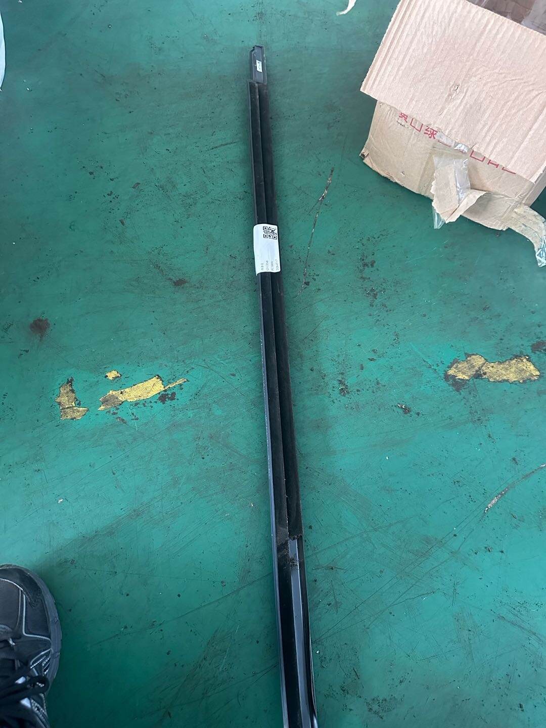51337465149 前门玻璃压条(左外)