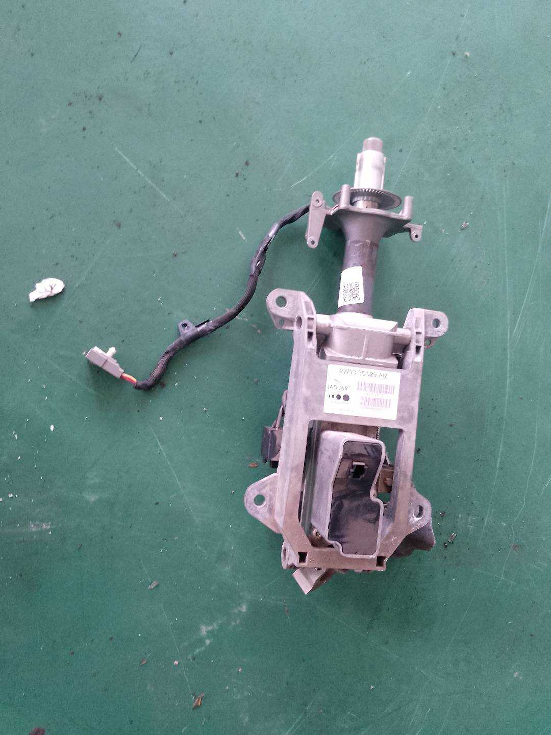 C2P19045 Steering Column