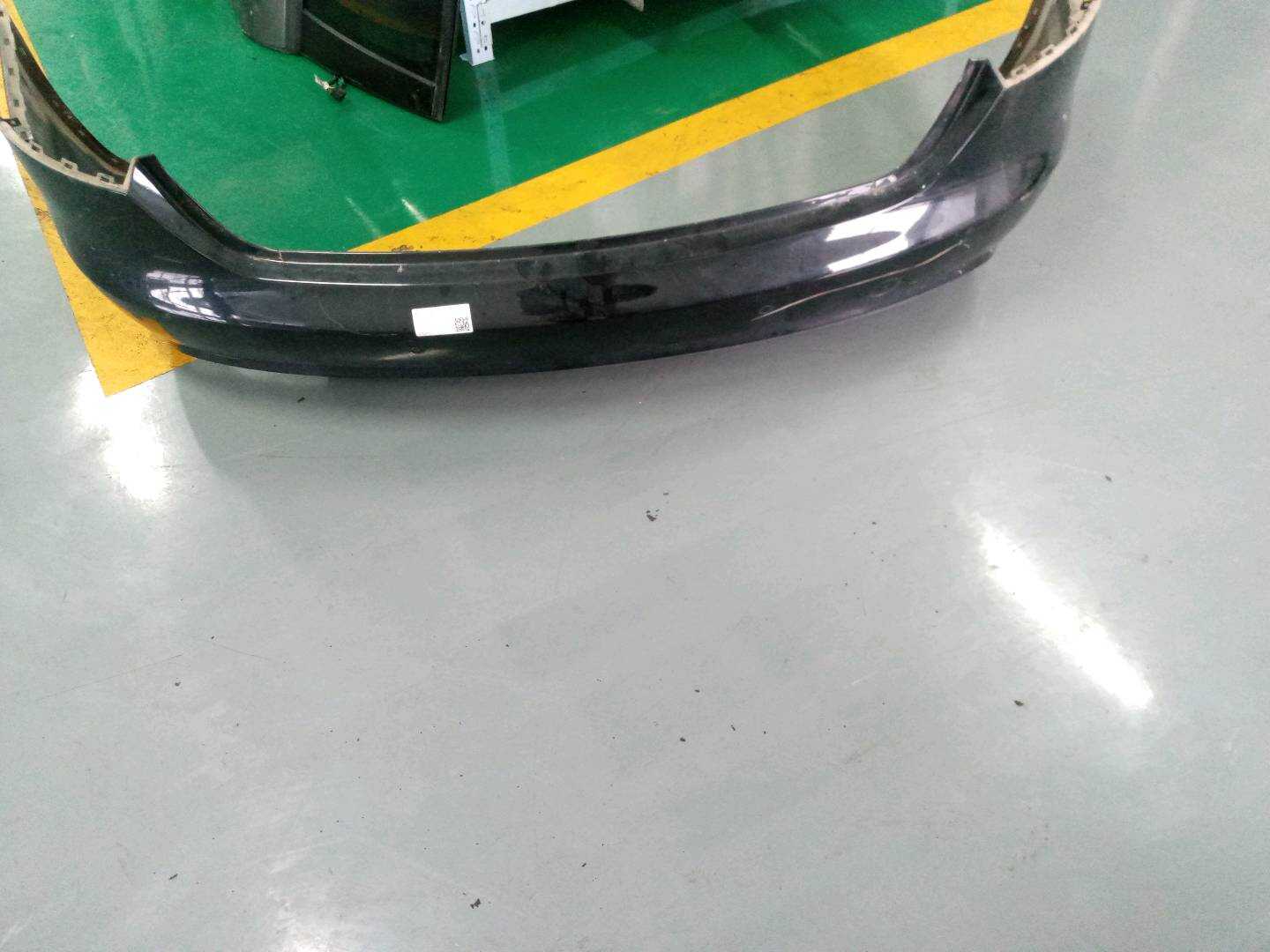 L8KD807067AGRU Front Bumper Assembly
