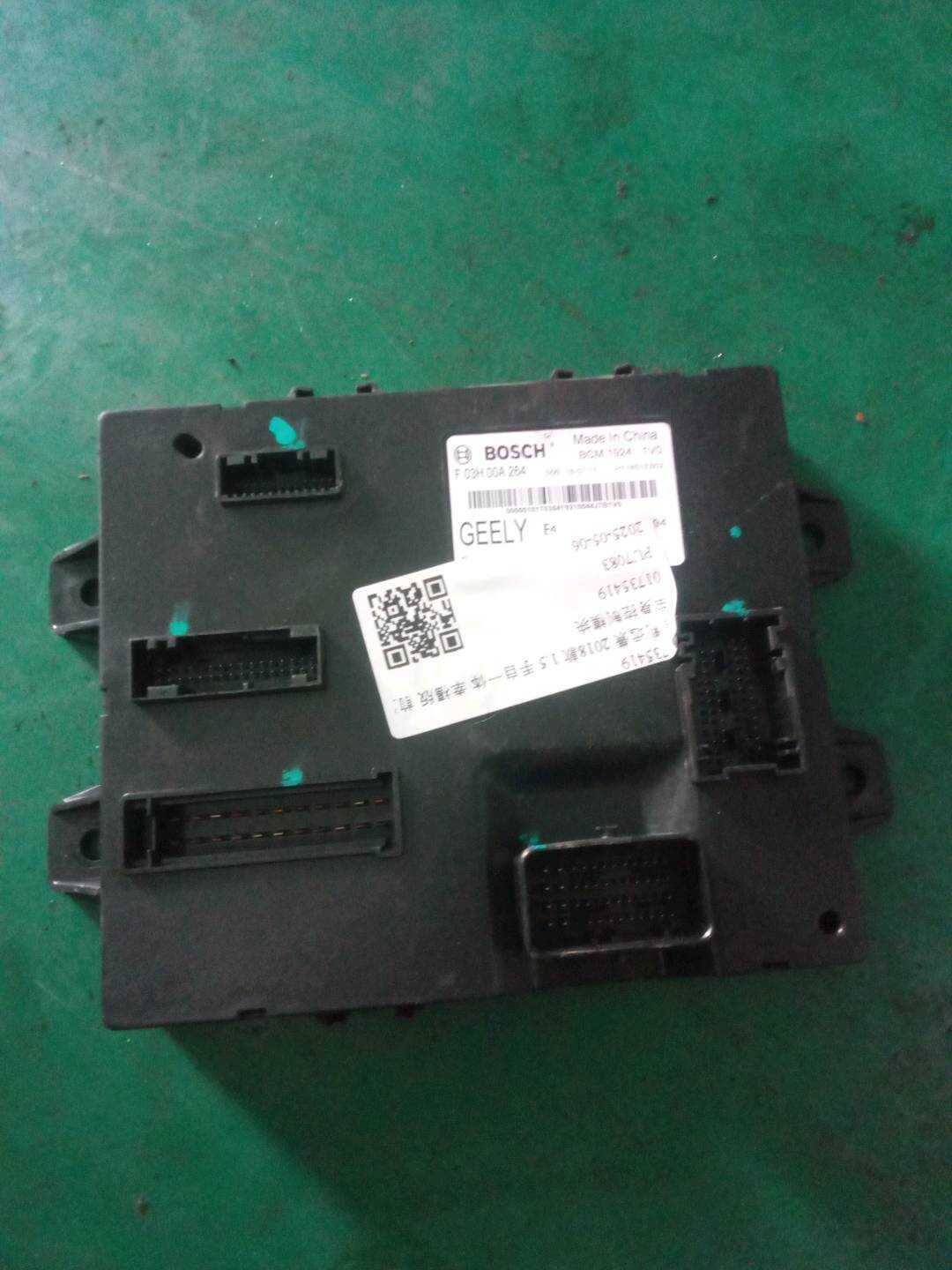 01735419 车身控制模块