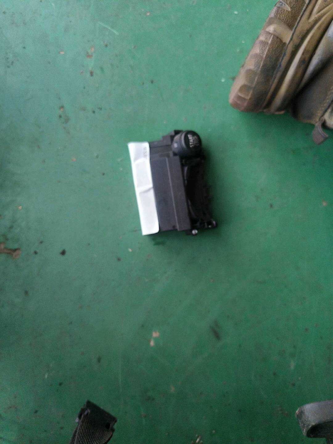 61359231739 Ignition Switch