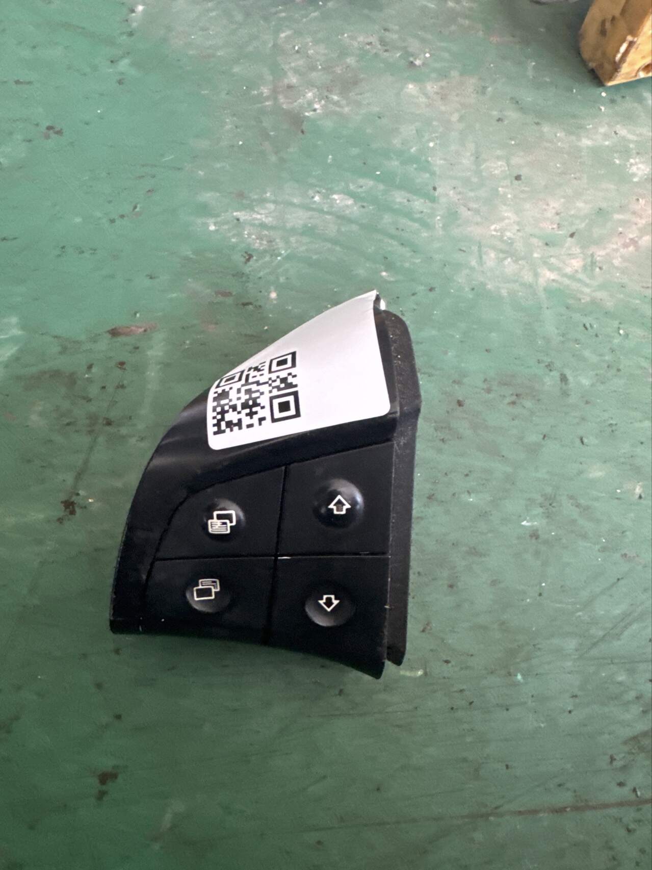 A16482080109116 方向盘多功能开关（左）