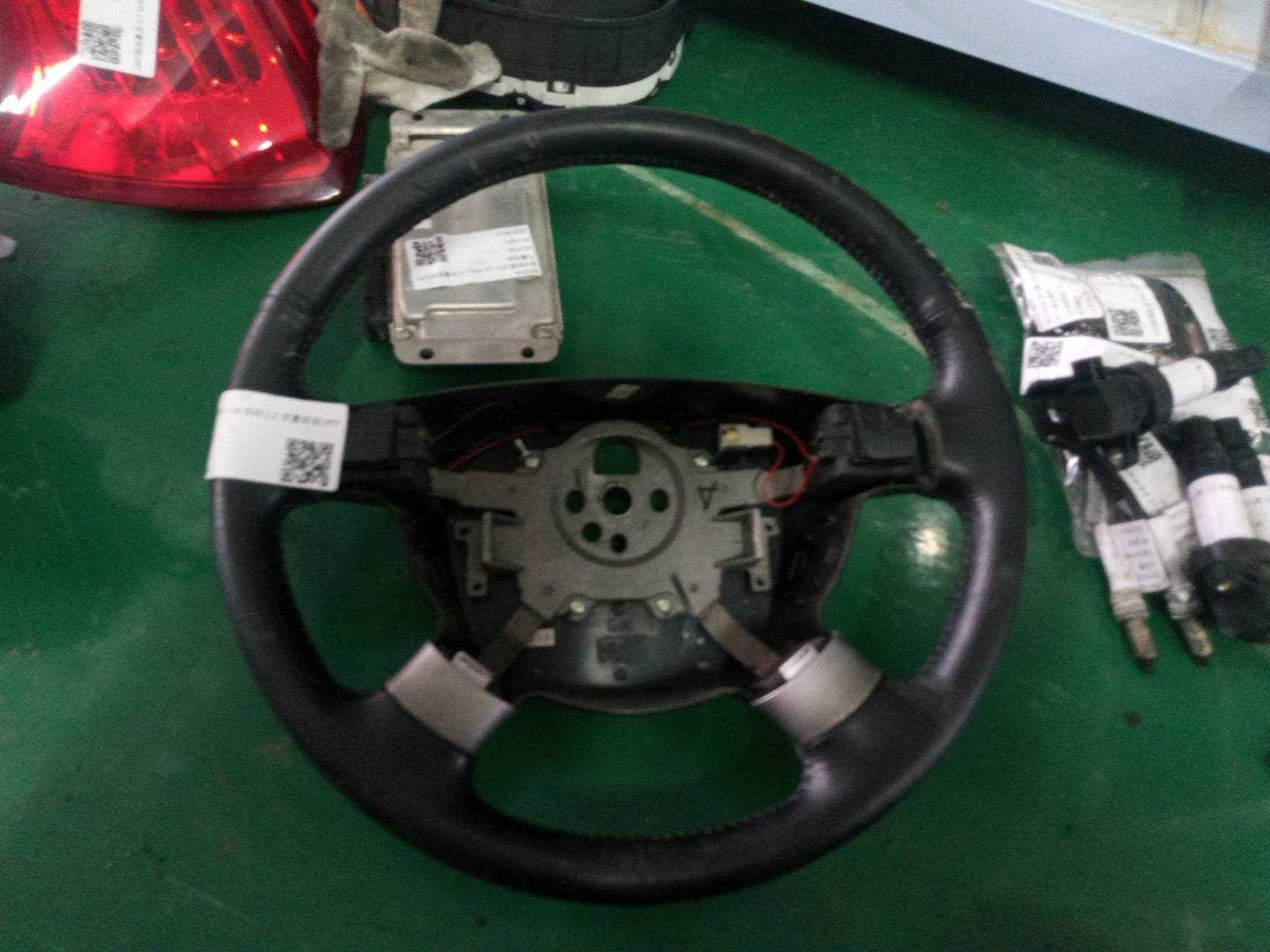 9063361 方向盘