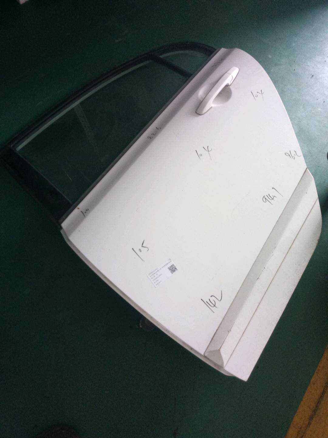 67550SNAU00ZZ 后门壳(左)