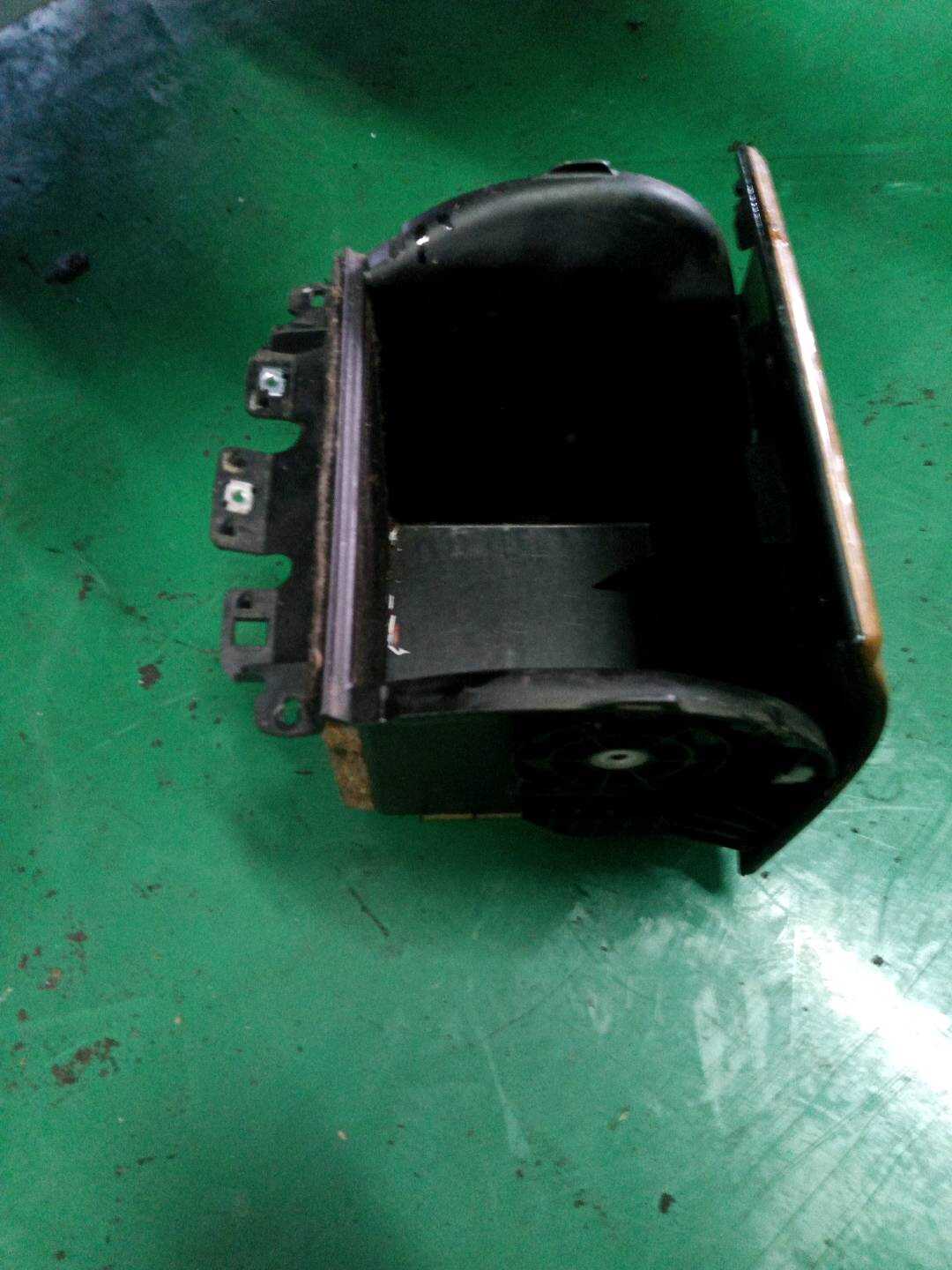 77280SDGP33ZB Dashboard Glove Box (Lower Middle)