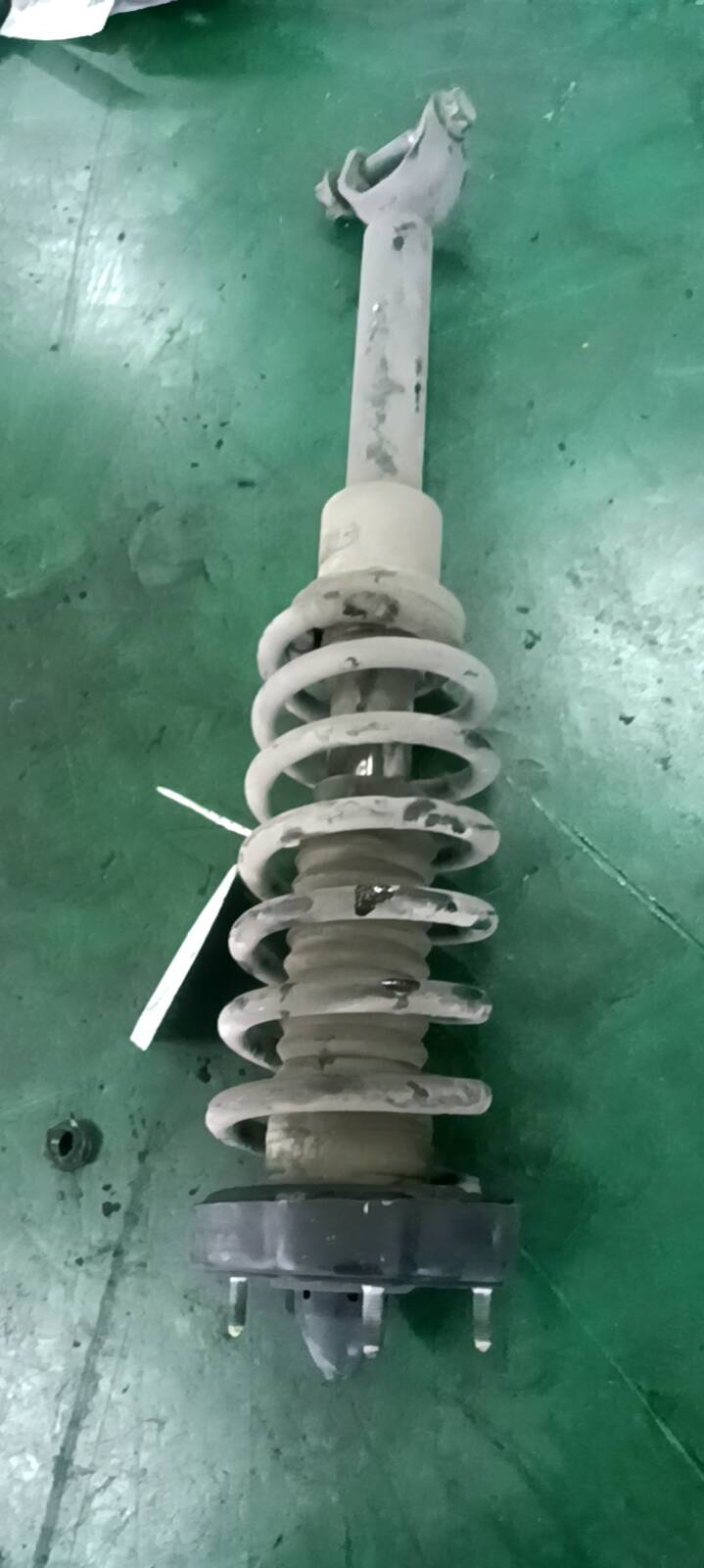 A2113239200 前减震器芯(右)