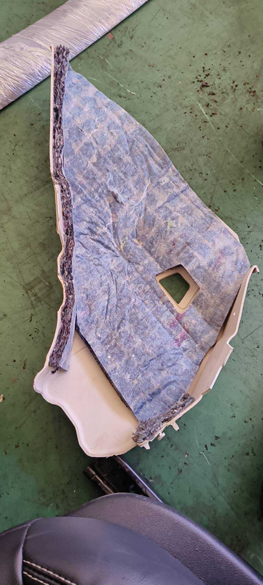 245609 Center Console Trim Panel, Front Left