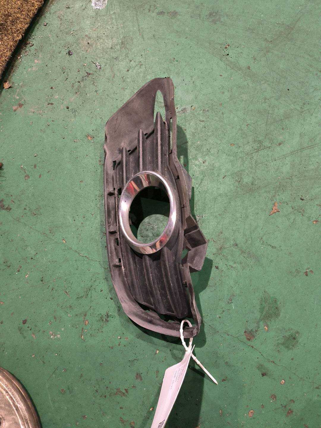 A2048850223 Front Fog Light Cover, Right