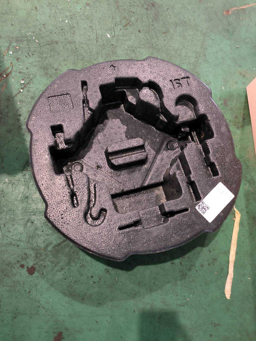 09149B3130 备胎工具箱