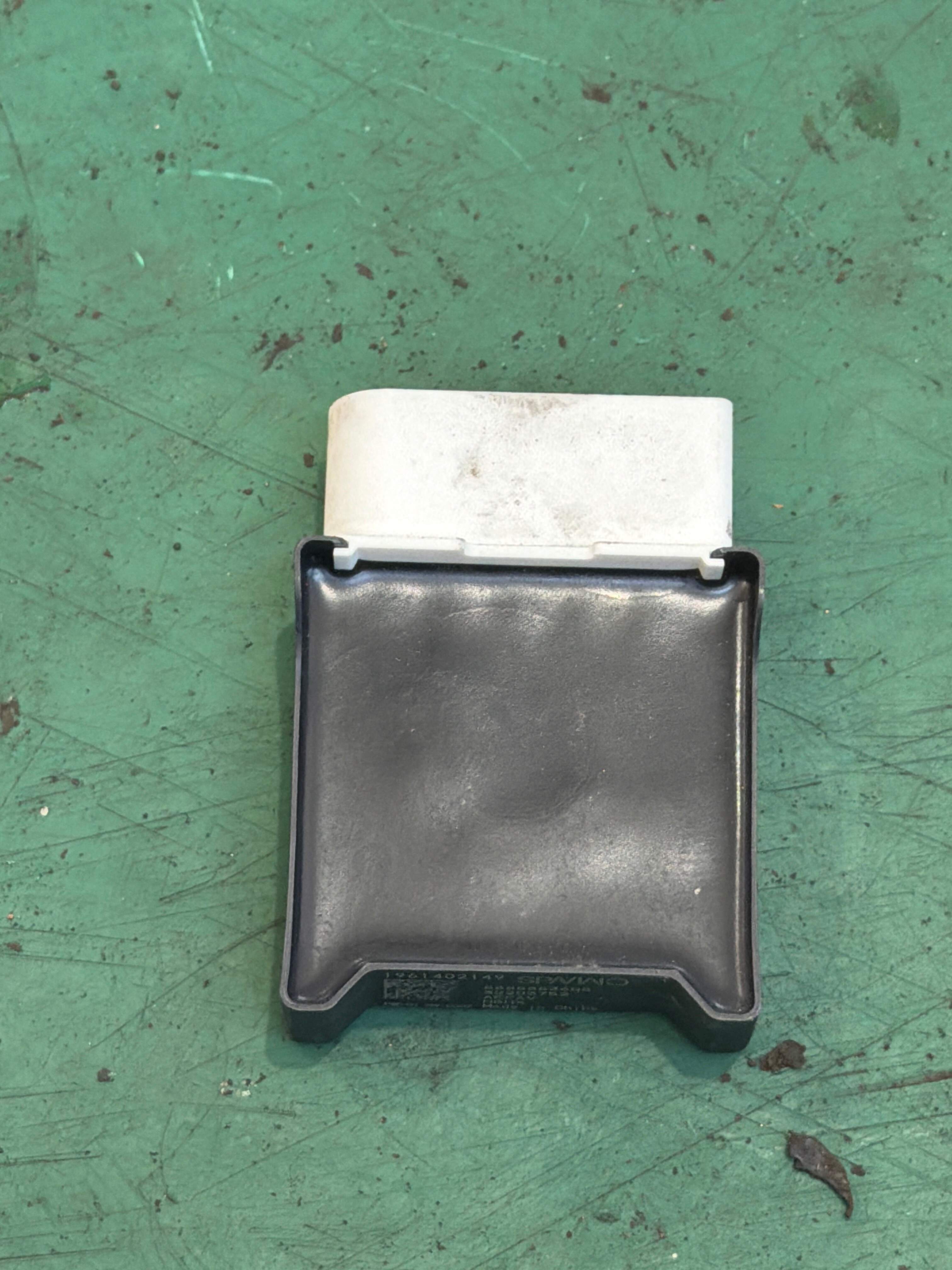 8888883608 Fuel Pump Controller