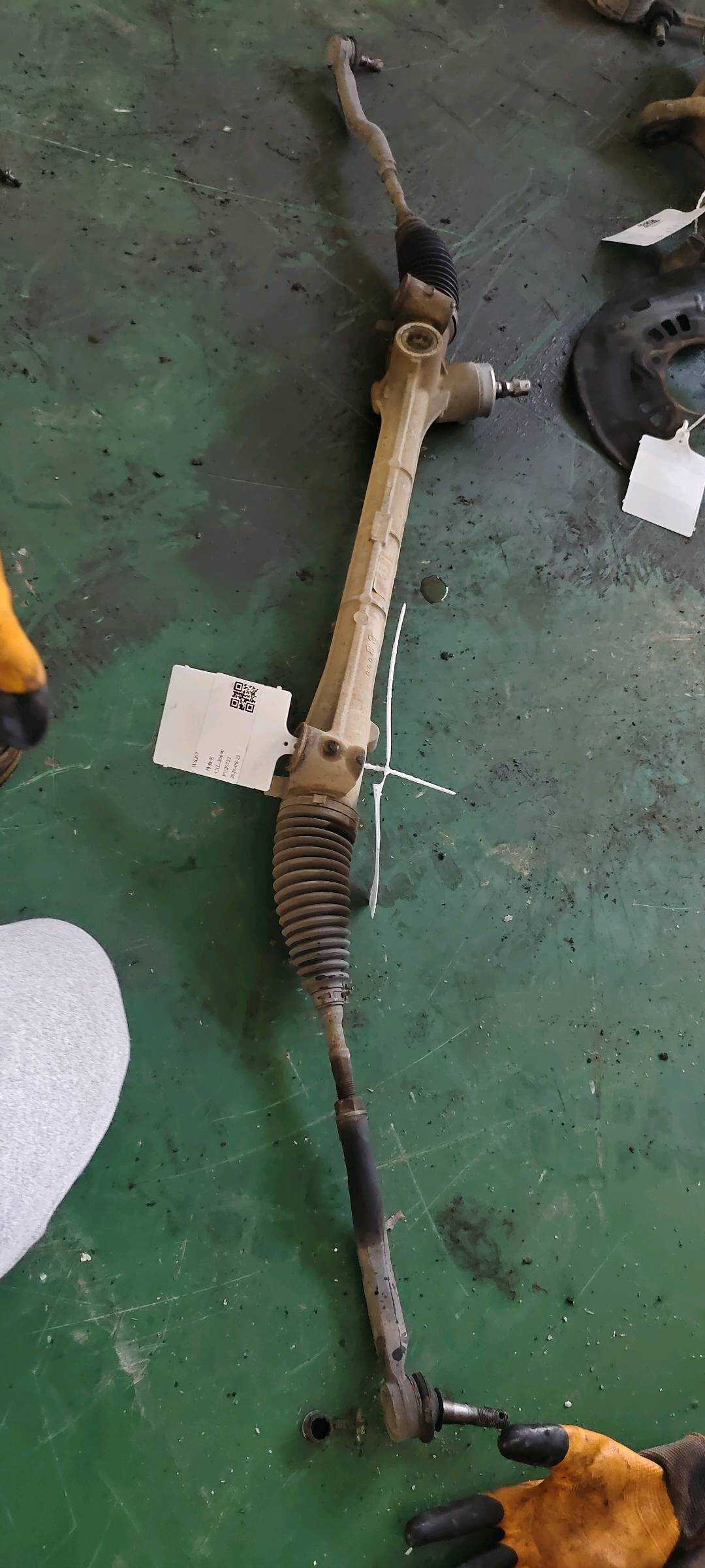 4551076010 方向机